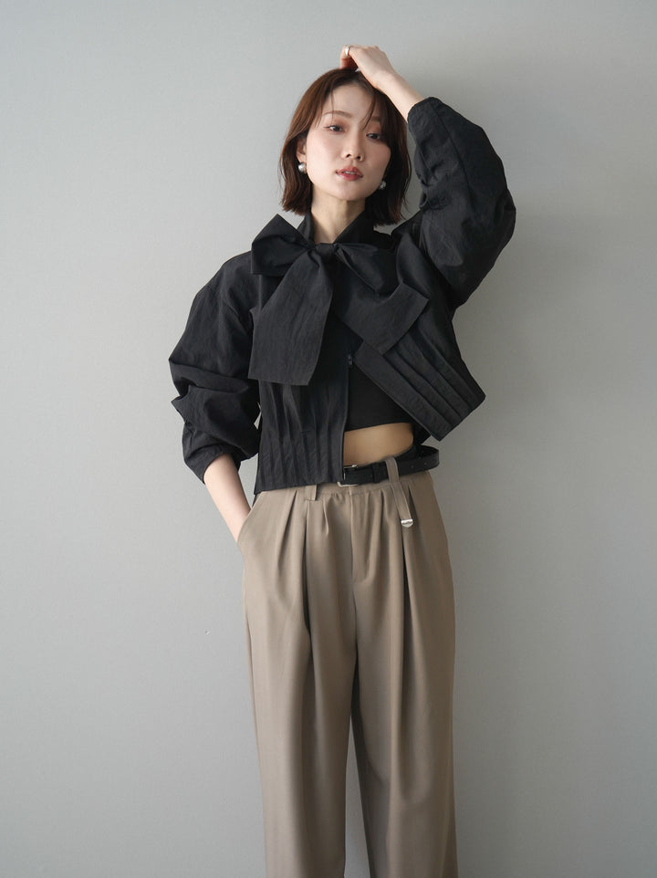 [SET]ボウタイ裾プリーツライトジャケット+ベルト付キーホルダーモチーフワイドパンツ(2set)