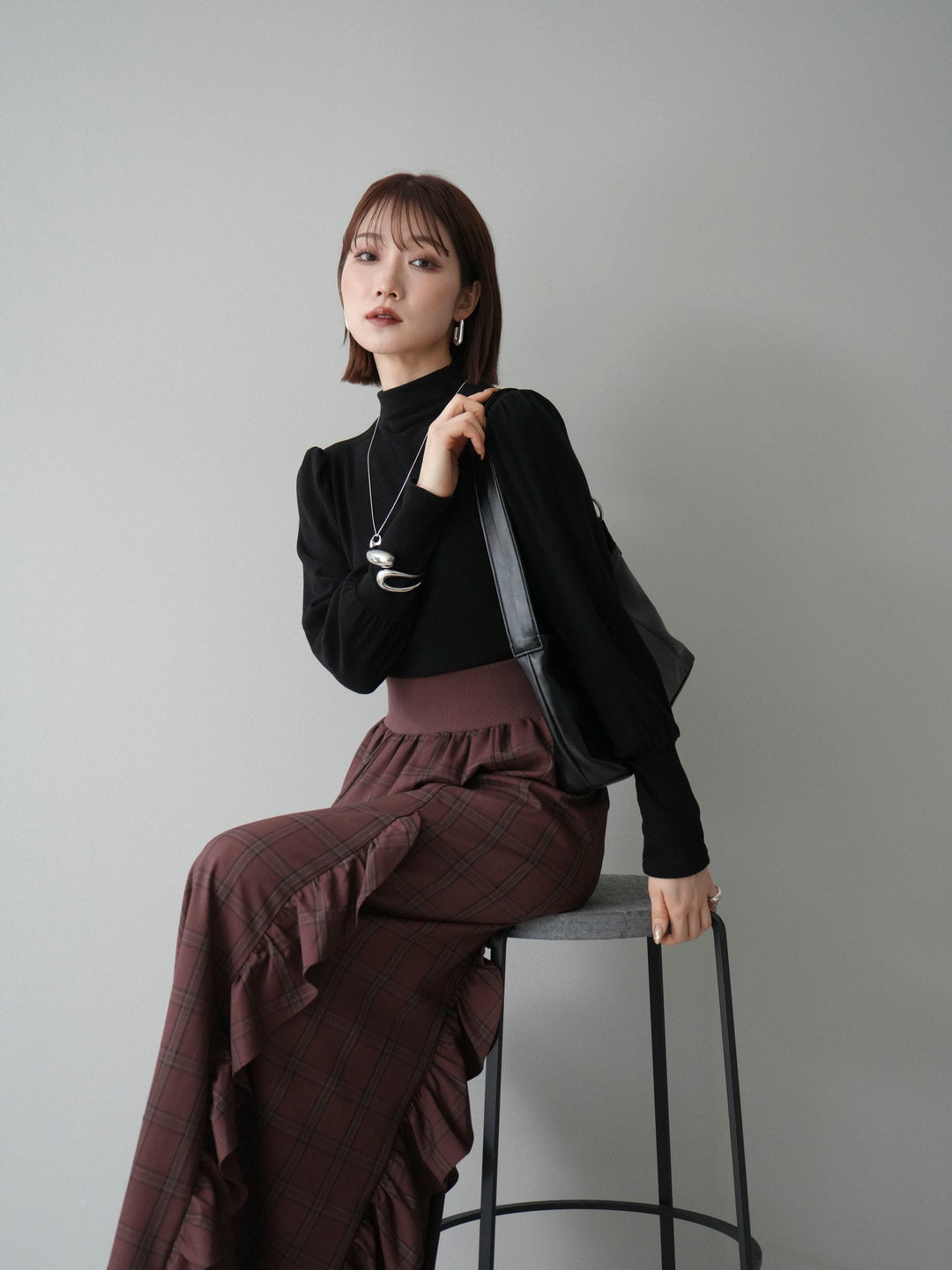 [予約]プチネックパワーショルダー起毛トップス/black