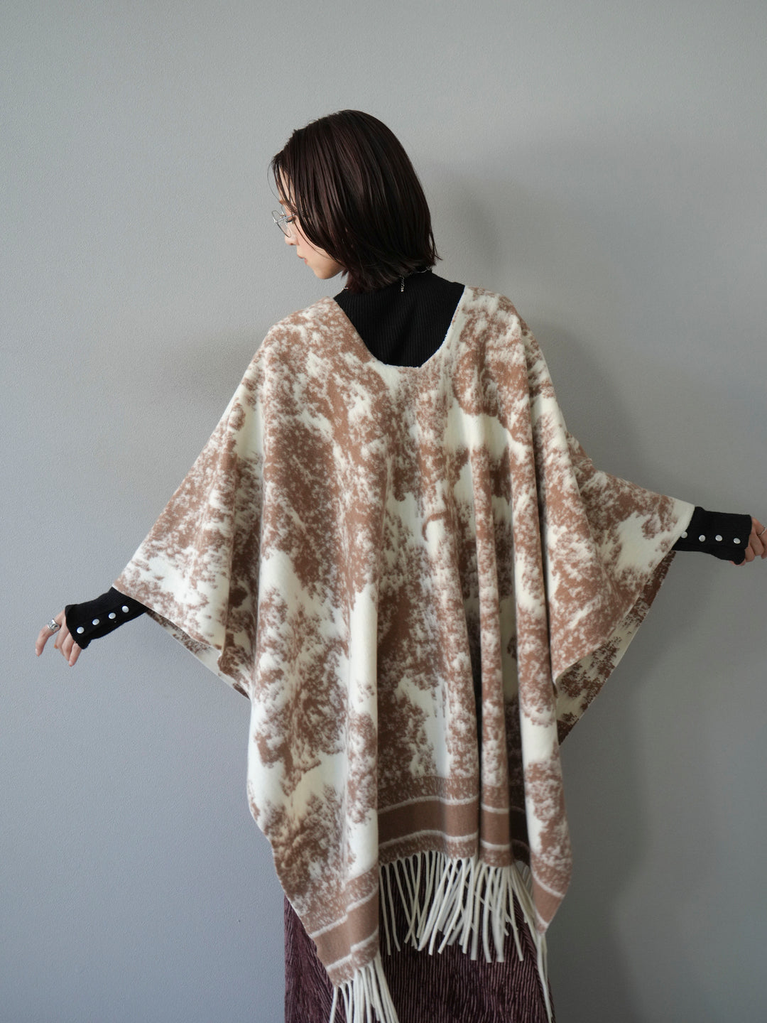 [SET]アブストラクト柄ストールポンチョ+選べるアクセセット(2set)