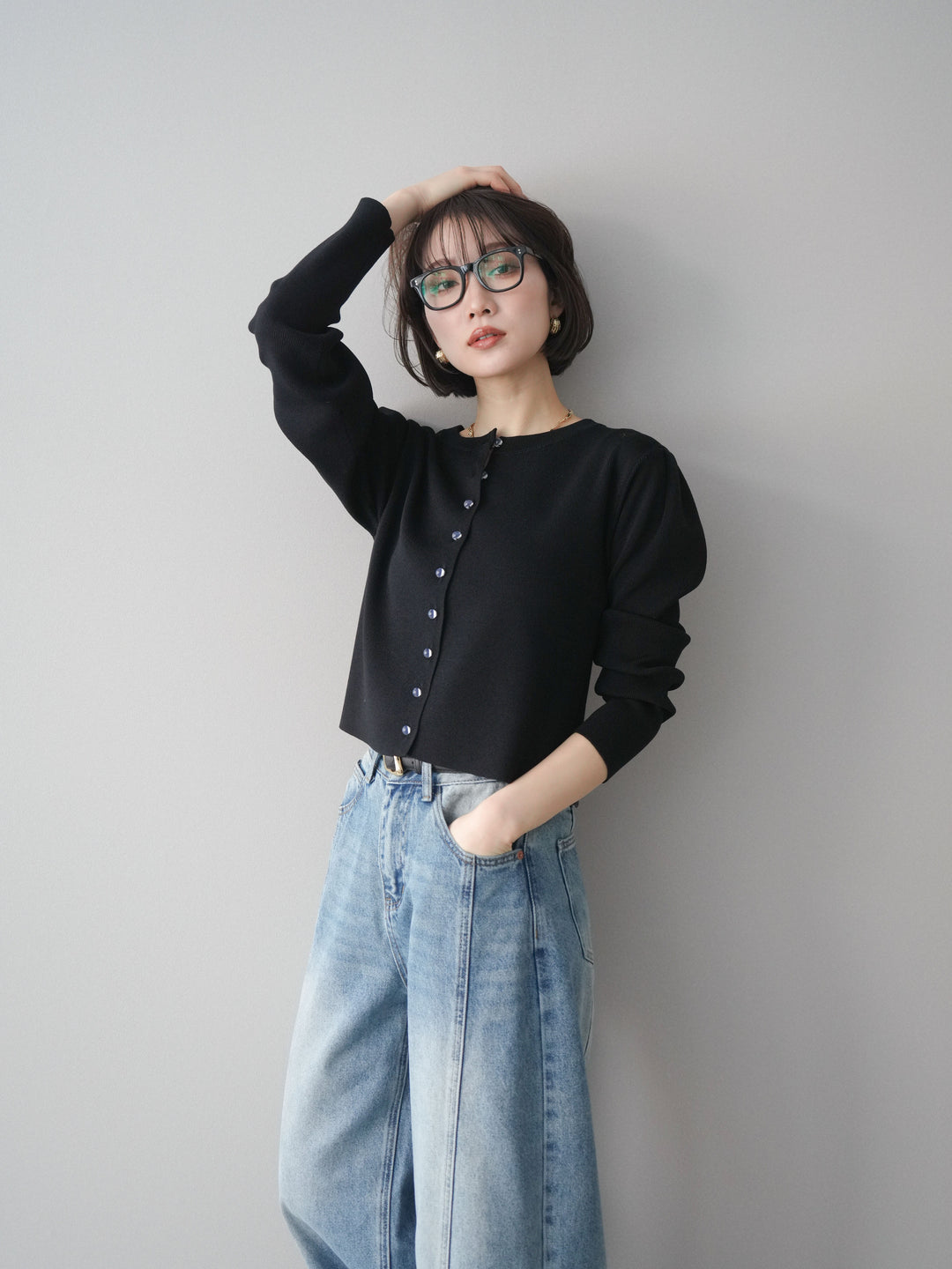 [予約]クリアボタンタックニットカーディガン/black