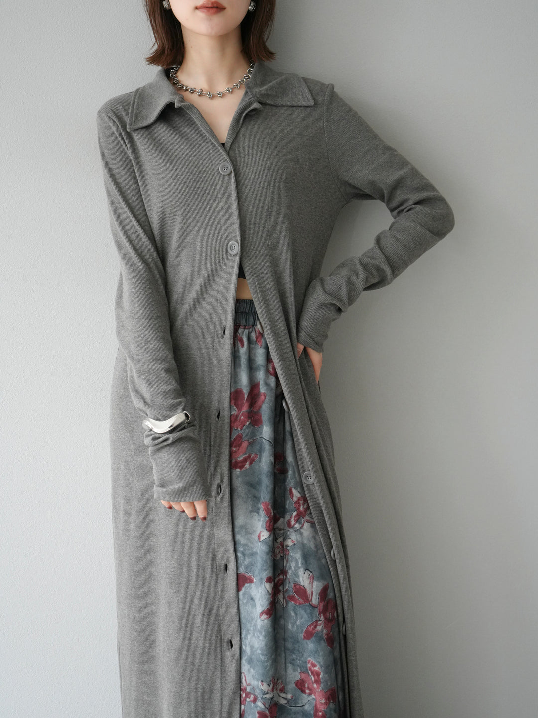 [予約]襟付きカットリブボタンワンピース/チャコール