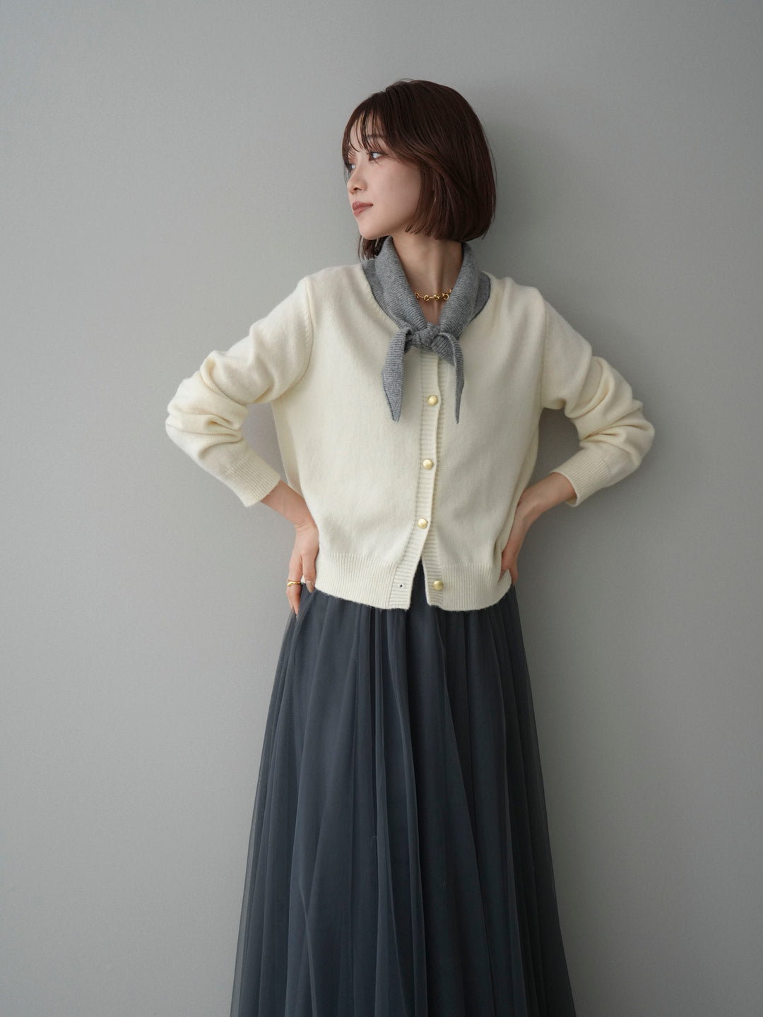 [予約]デザイン襟ニットカーディガン/white