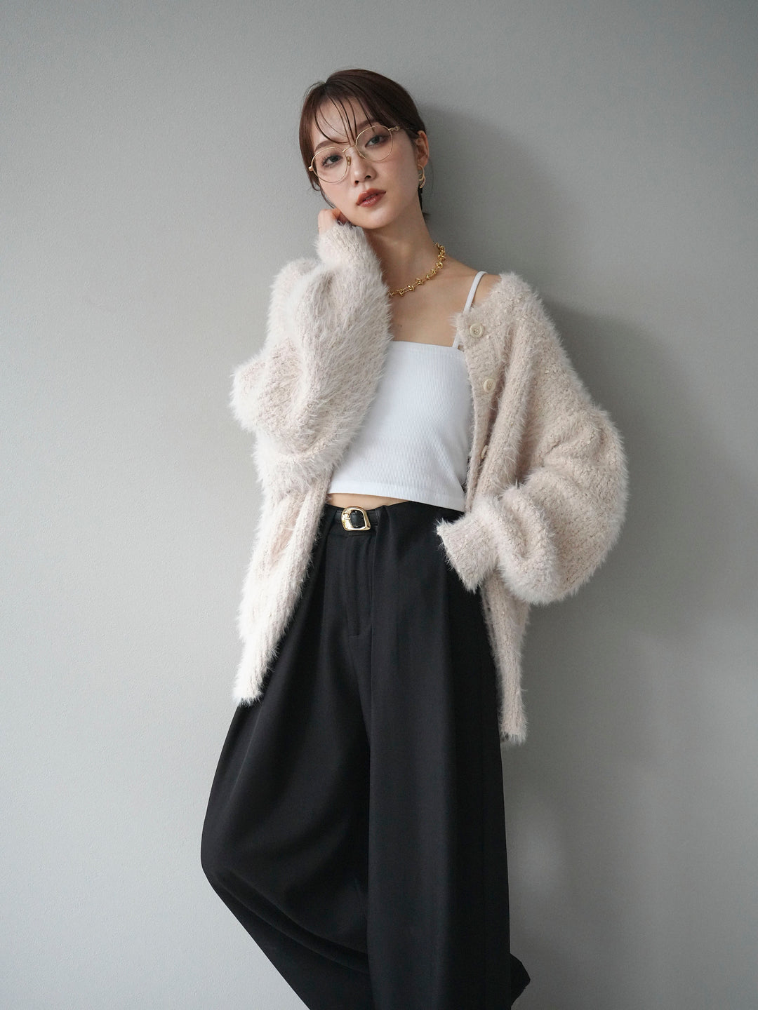 [預購] 圓領隨機毛絨開襟衫/本色