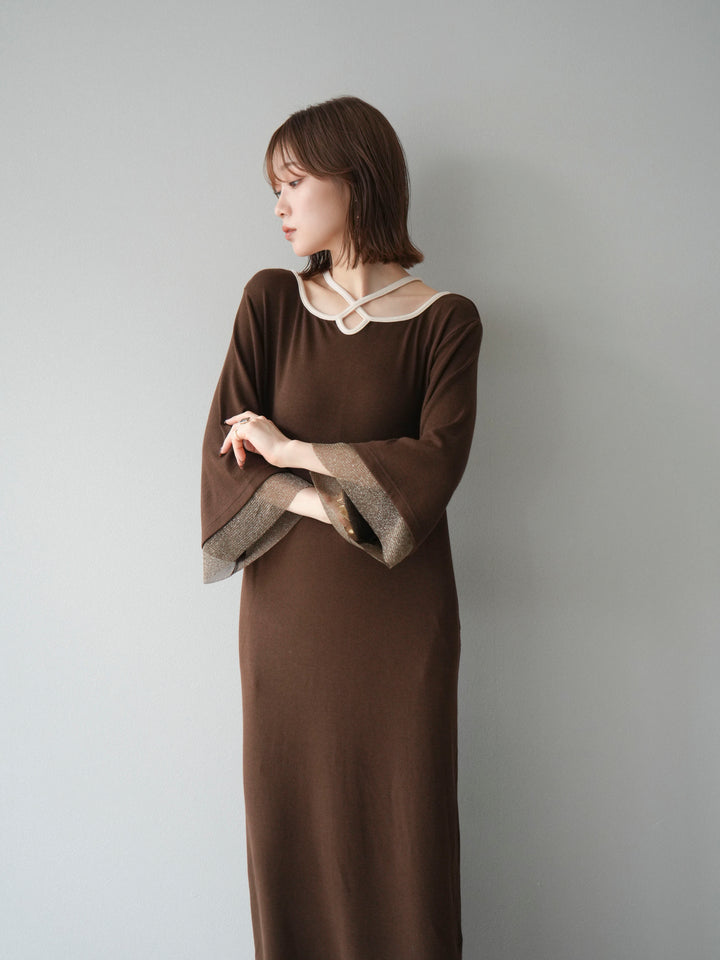 [予約]デザインネックラメシアー切替ニットワンピース/ブラウン