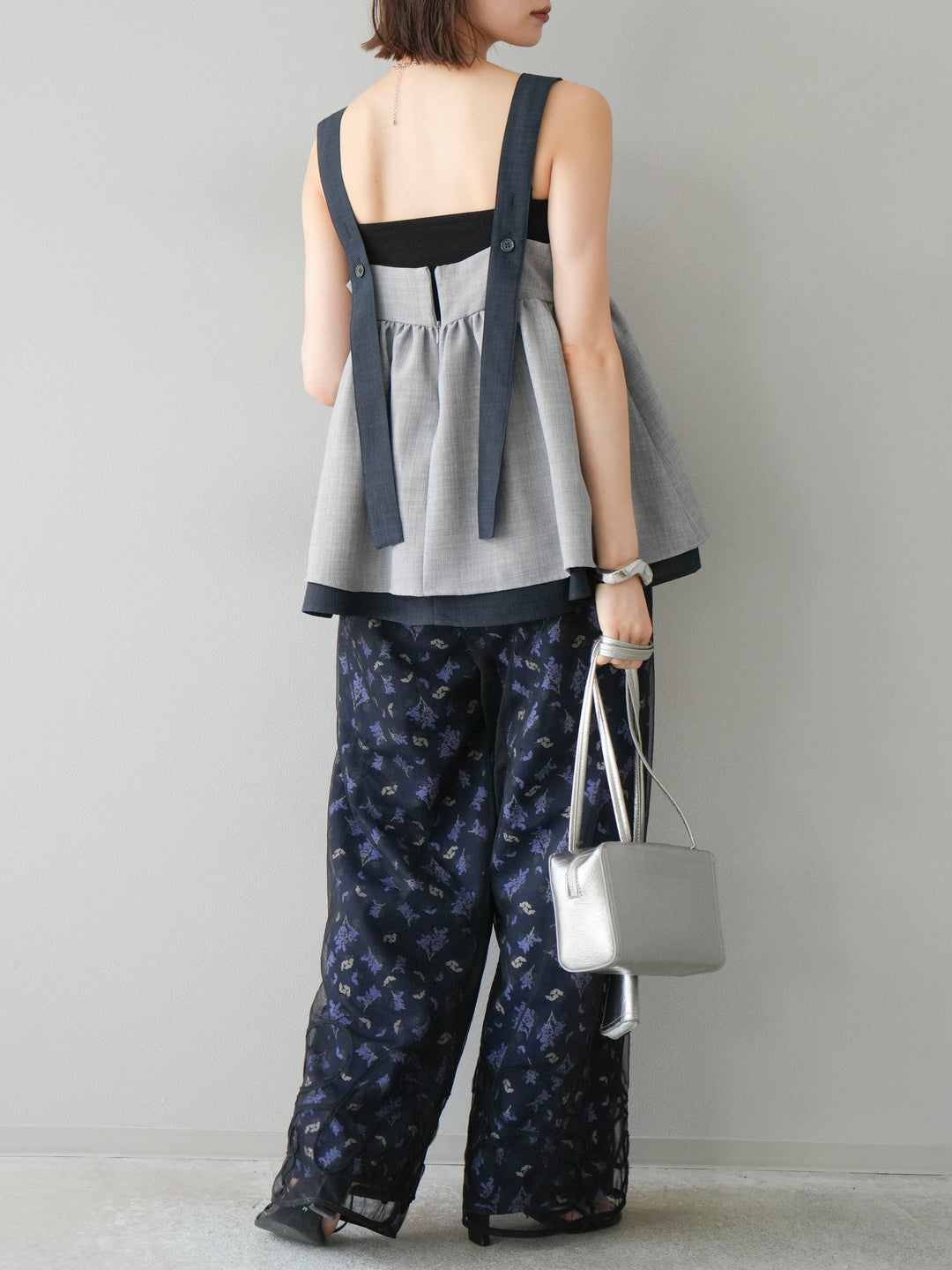 [SET]リネンライク配色フレアタンクトップ+コード刺繍チュールレイヤードパンツ+ブーケプリントタックパンツ(3set)