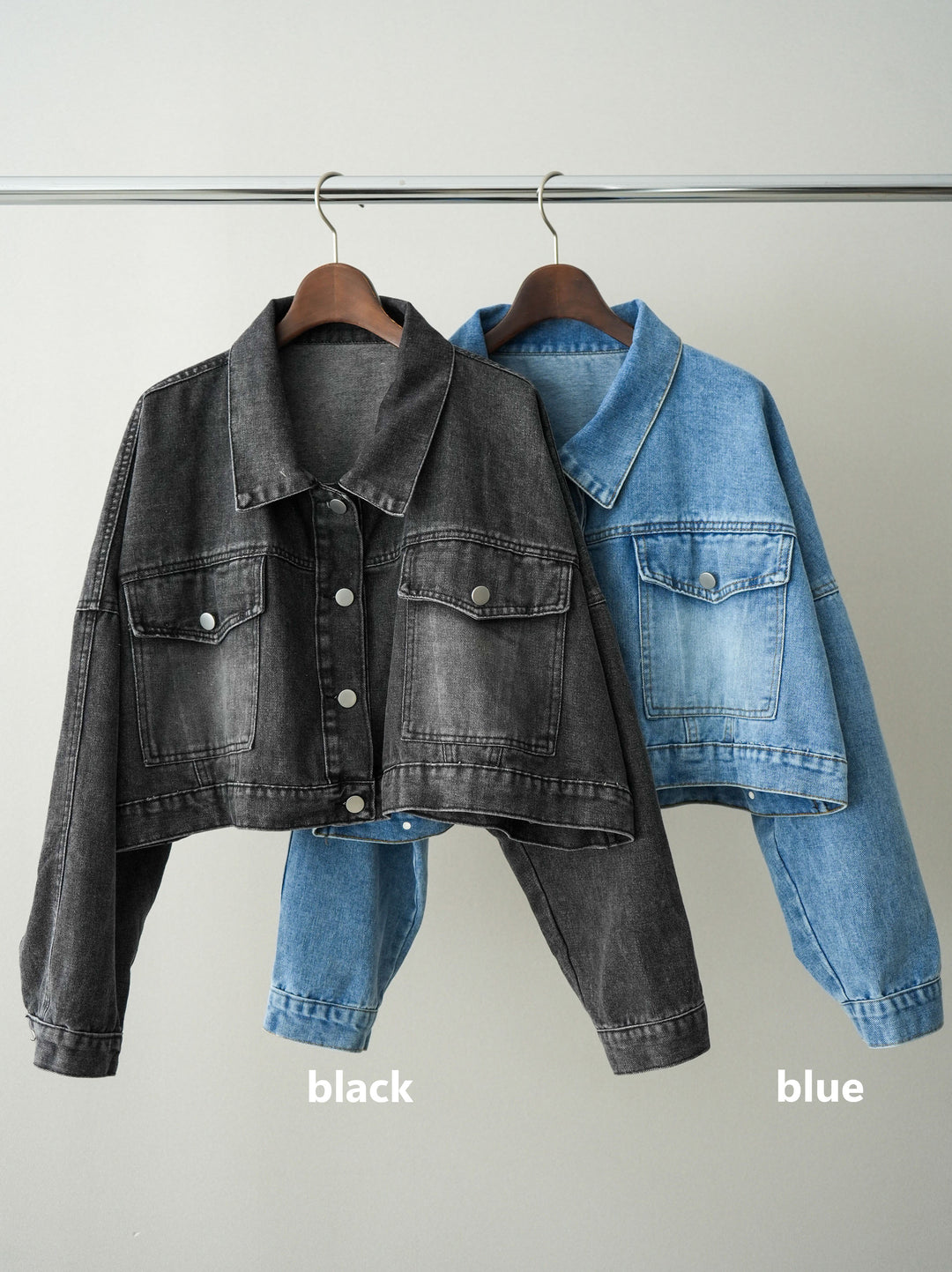 【套裝】牛仔短版襯衫外套+不對稱格紋蕾絲吊帶背心+流蘇半喇叭牛仔褲（三件套）