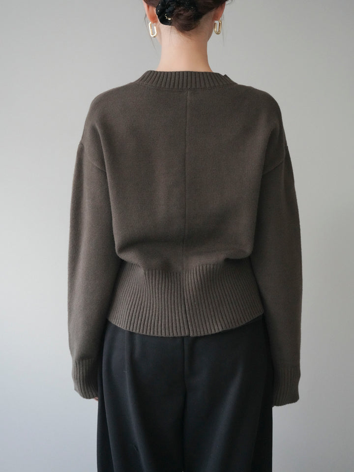 [予約]フロントスリットネックアンサンブルニット/khaki