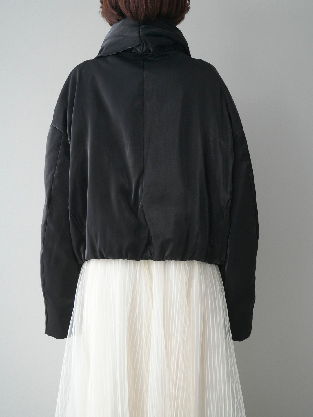 [20%オフ]シャイニーアシンメトリーダウンジャケット/black