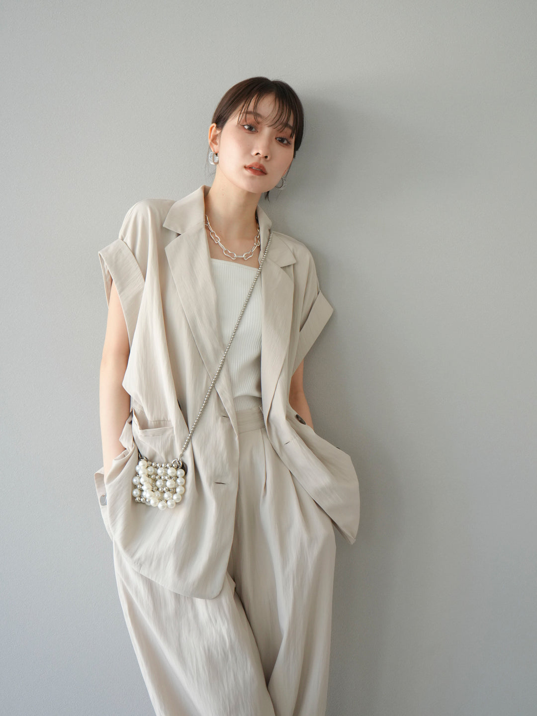 [套裝] 亞麻風格無袖雙背心 + 雙肩帶剪裁羅紋胸罩吊帶背心（2 件套）