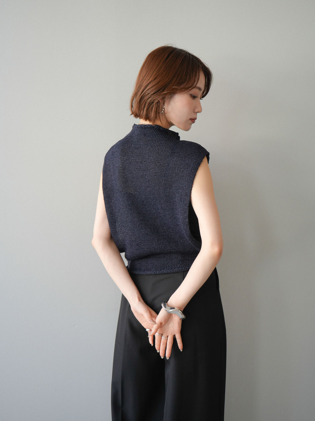 【套裝】開襟針織上衣+銀色搭扣垂褶闊腿褲（兩件套）