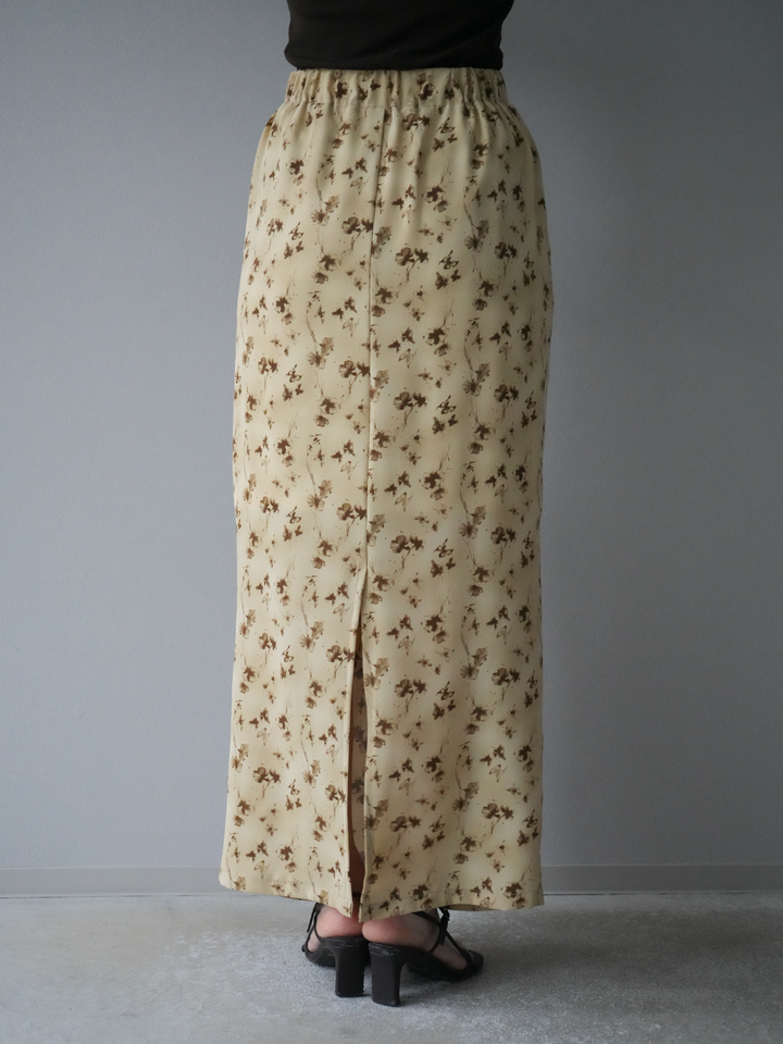 [予約]フラワーモチーフタックIラインスカート/ベージュ