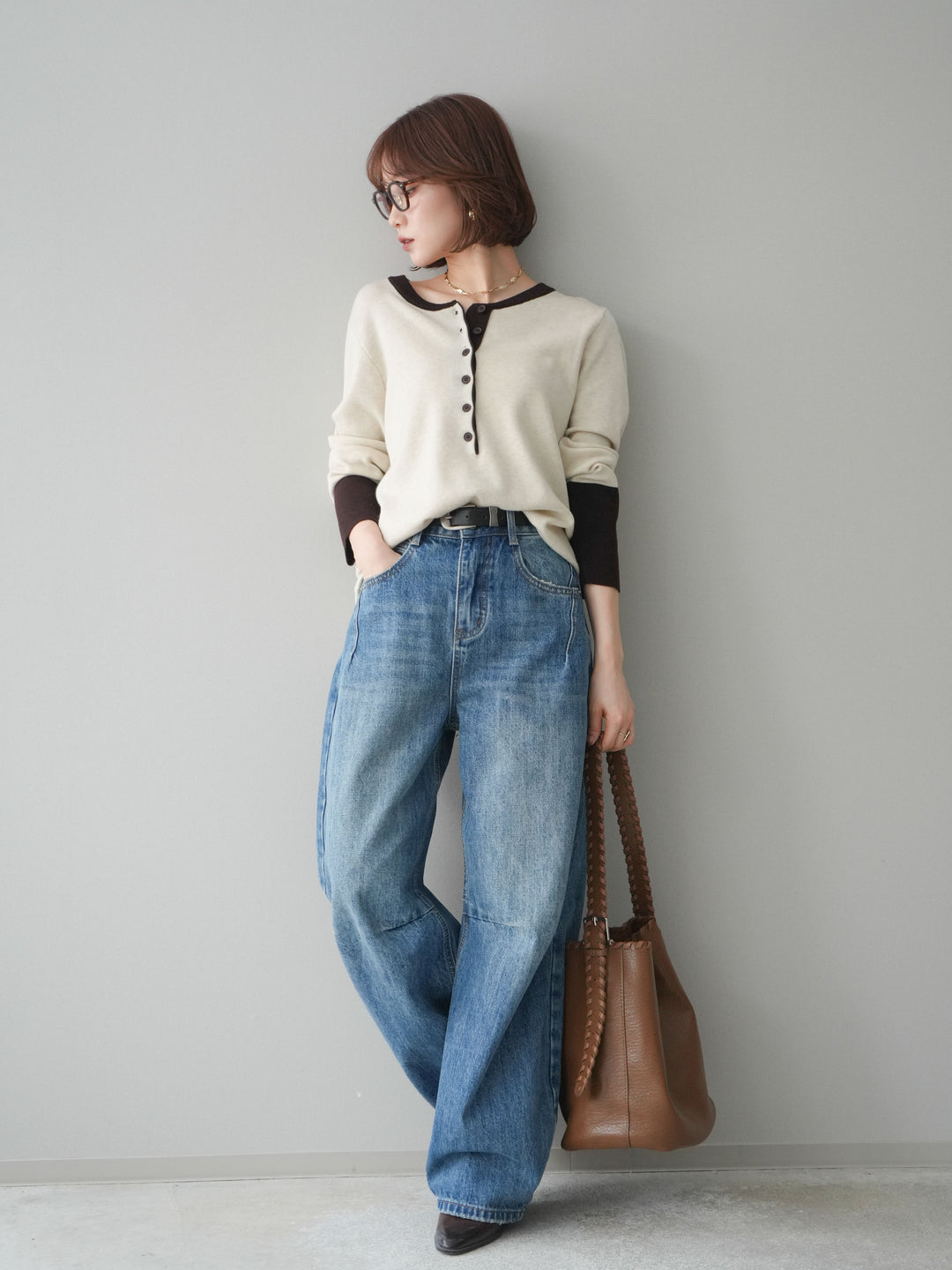 [SET]ヘンリーネック配色ニットソー+ベルト付3Dカーブワイドデニムパンツ(2set)