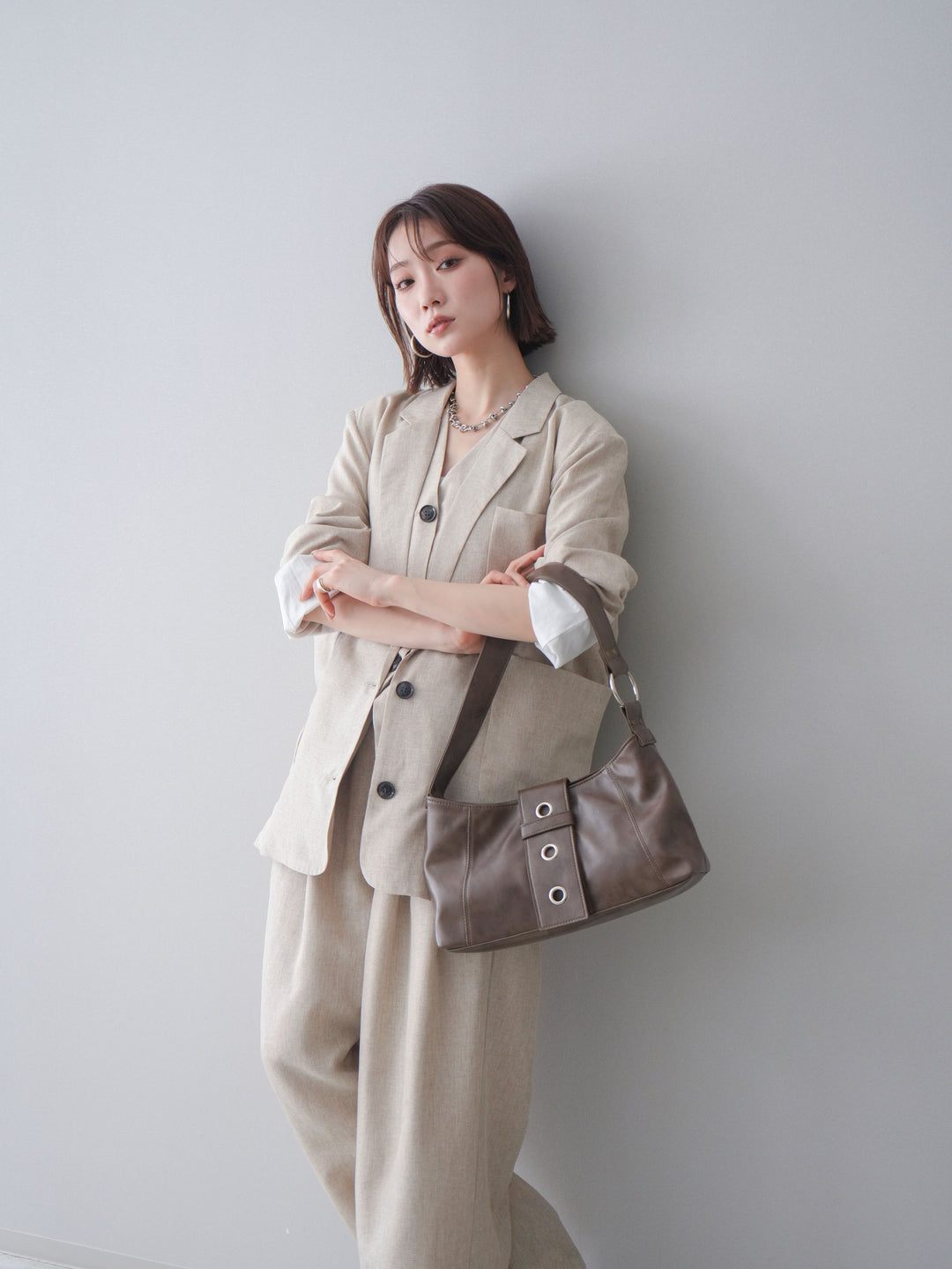 [SET]リネンライクテーラードジャケット+リネンライクバックオープンジレ+リネンライクタックワイドパンツ(3set)