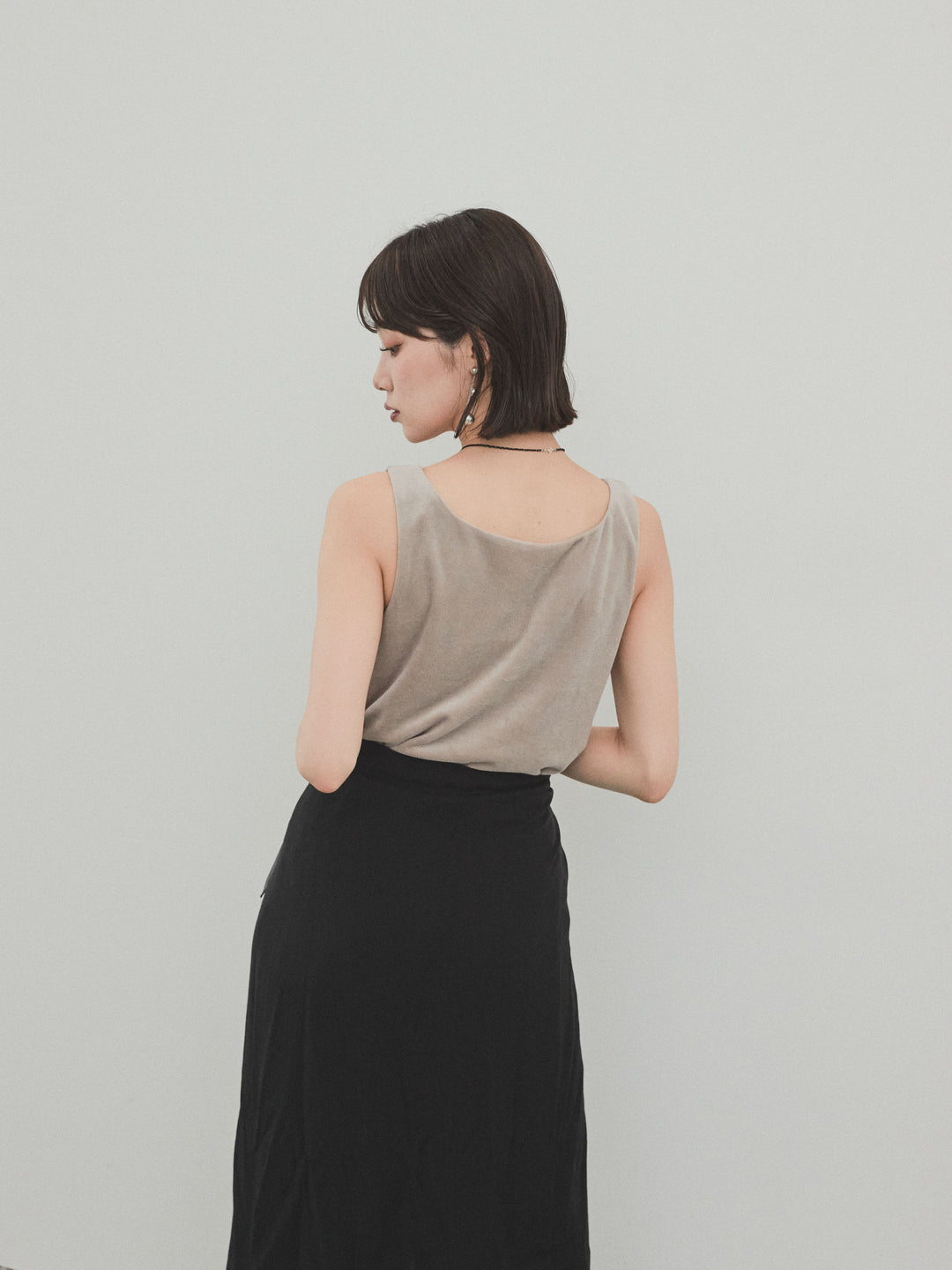 [SET]スクエアベロアタンクトップ+ワッシャーサテンレイヤードスカートパンツ(2set)