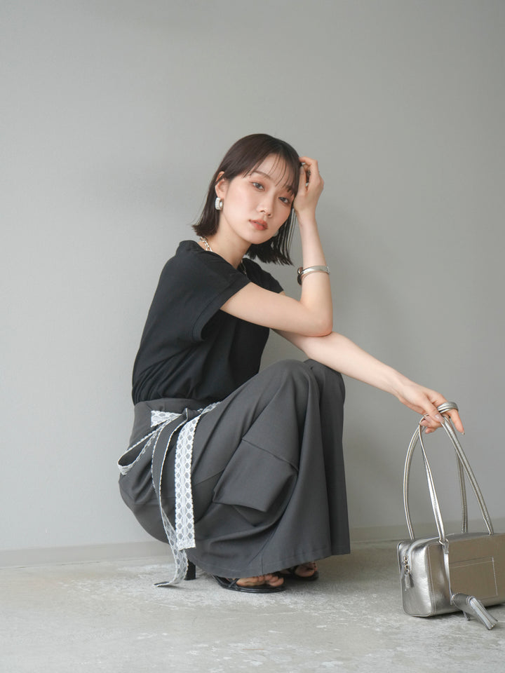 【預購】法式袖T卹/黑色