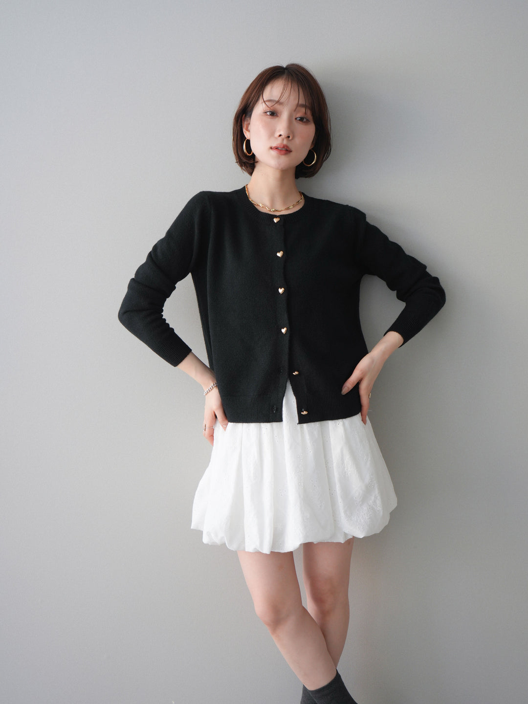 [予約]ハートボタンニットカーディガン/black