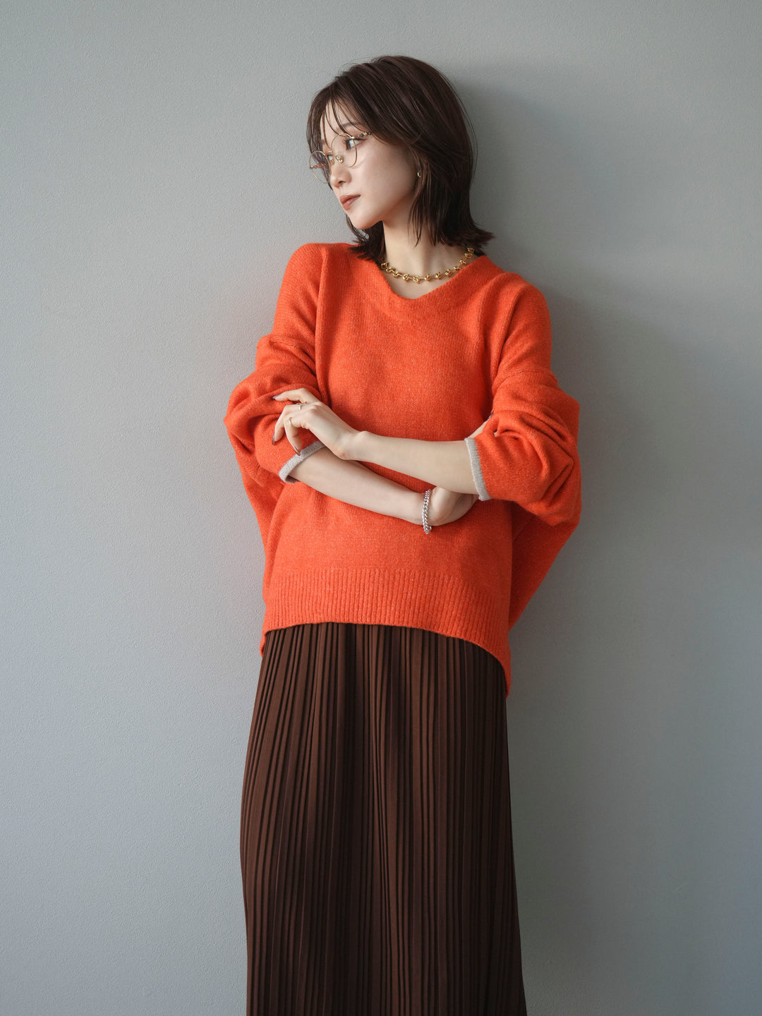 【預購】V領拼色袖針織套頭衫/橘色