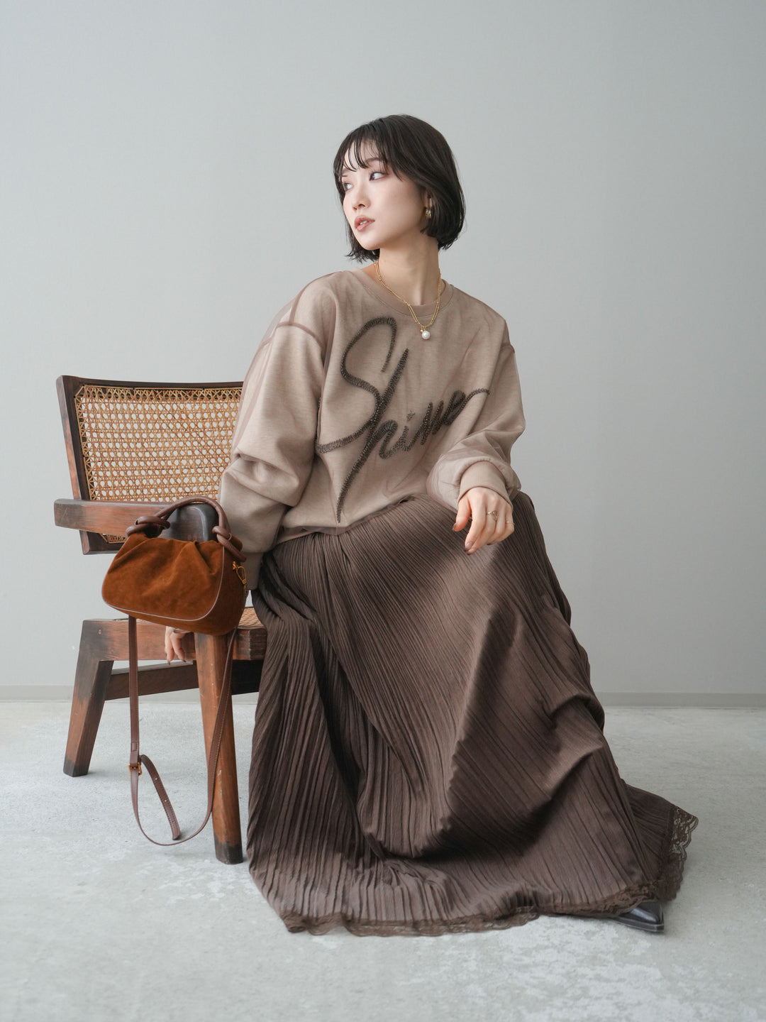 [予約]チュールレイヤードロゴスエットプルオーバー/beige