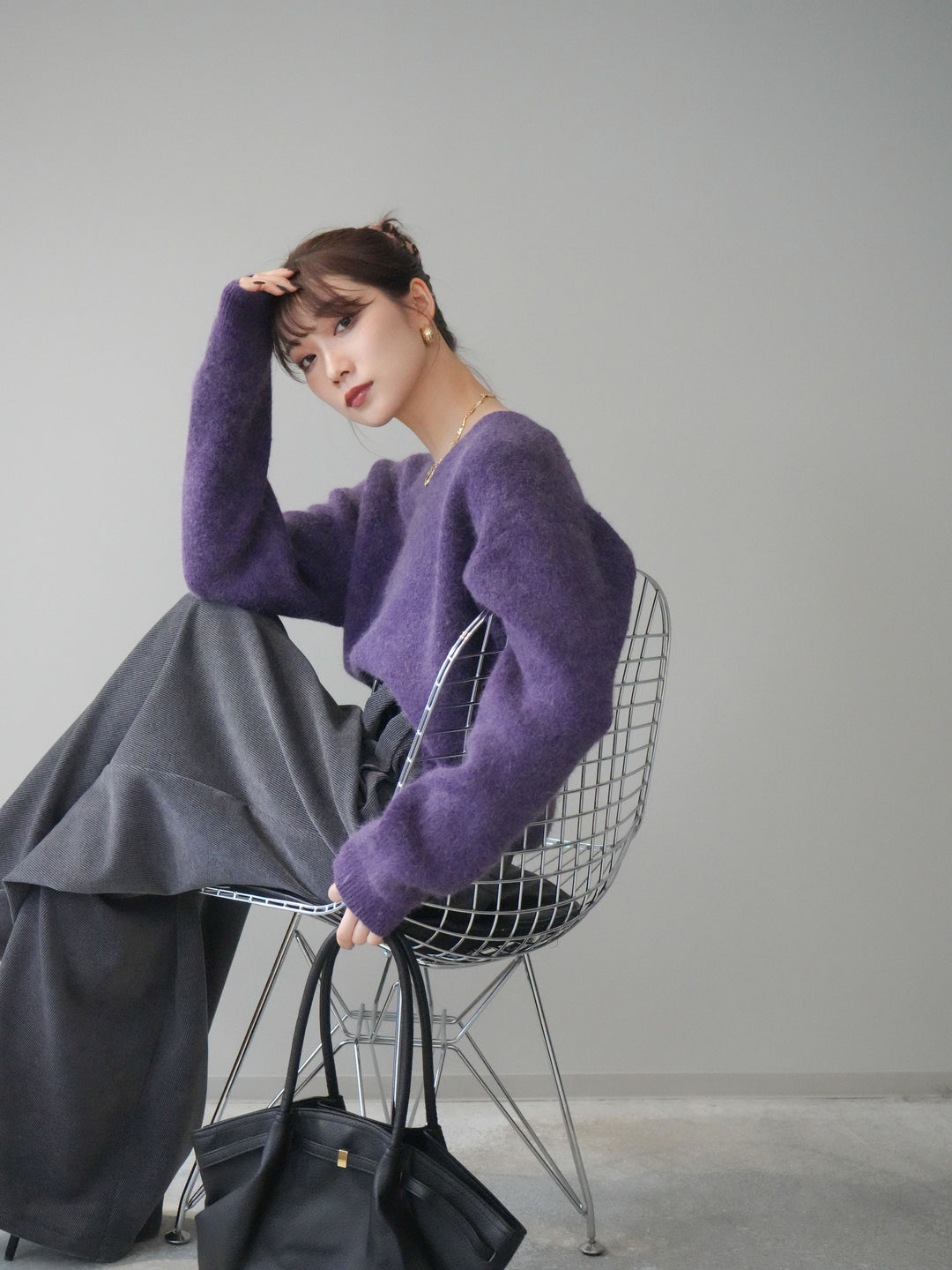 [予約]シュシュ付きアンゴラタッチVネックニットプルオーバー/purple