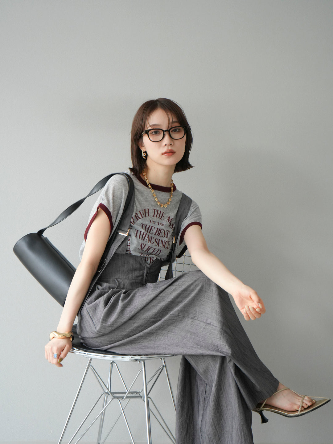 [SET]ストリングデザインハイウエストサロペット+シアーフライス ロゴプリントT (2set)