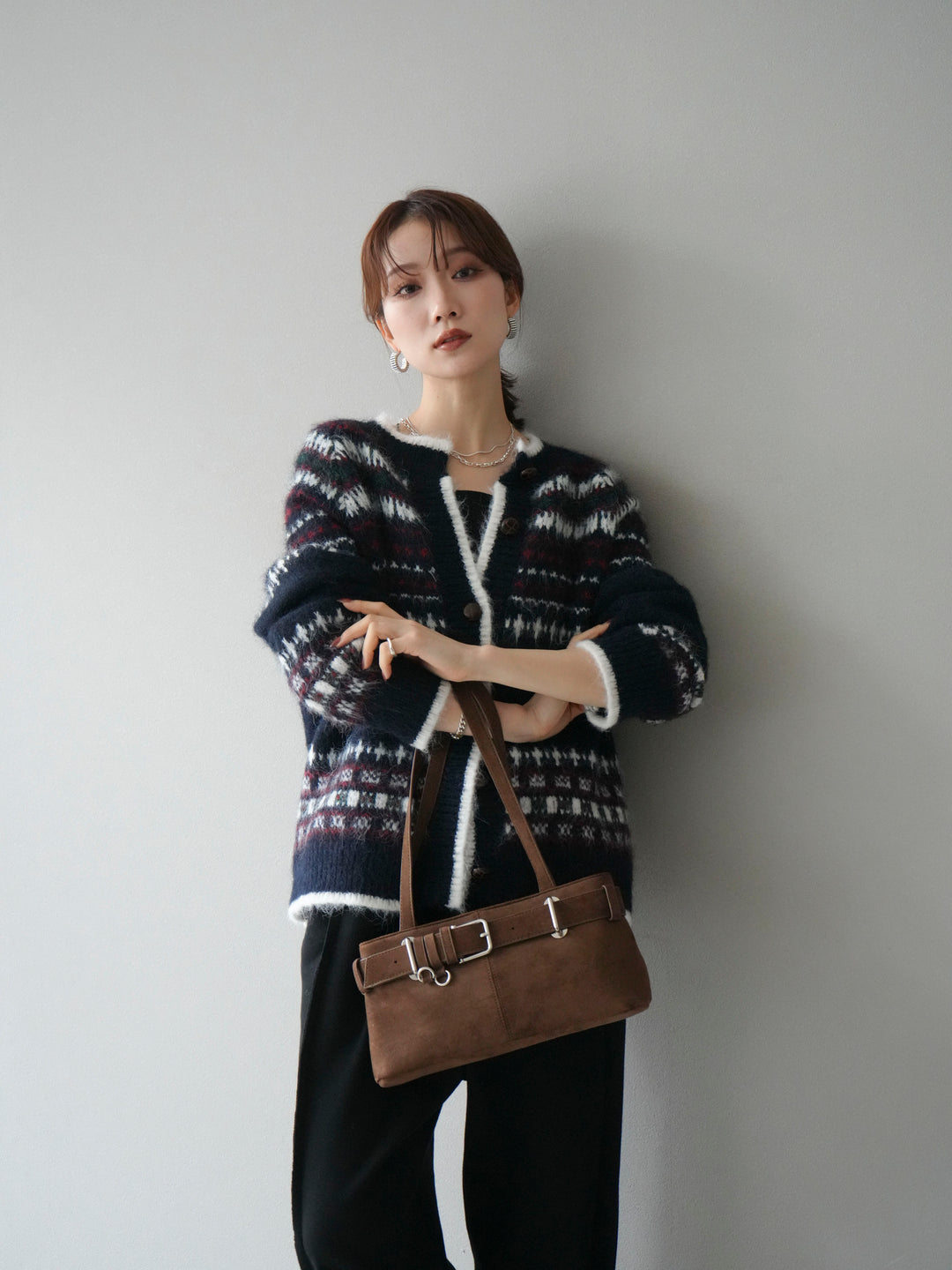 [SET]求心柄ウッドボタンニットカーディガン+選べるアクセセット(2set)