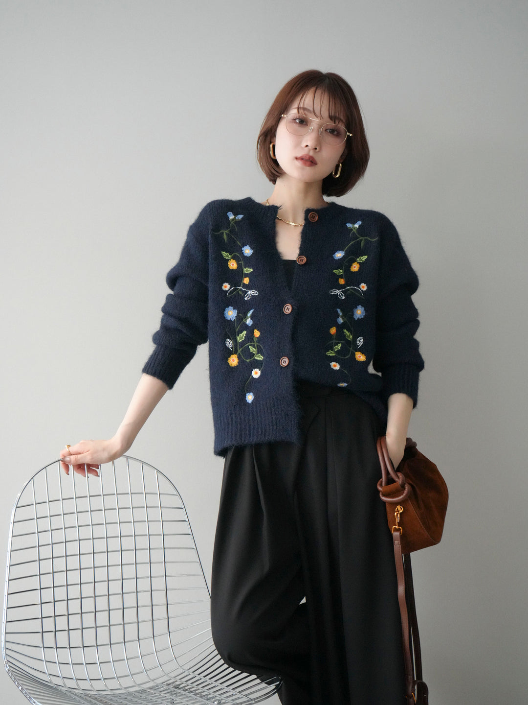 [予約]フラワー刺繍ニットカーディガン/blue