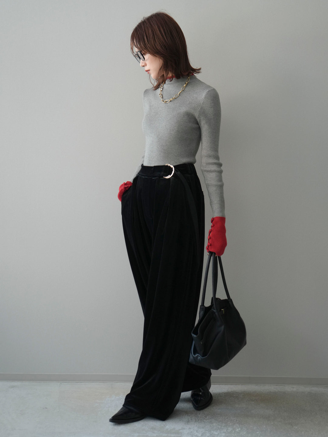 [SET]袖ボタンハイネック配色リブニットトップス+ベロアベルトスリムパンツ(2set)
