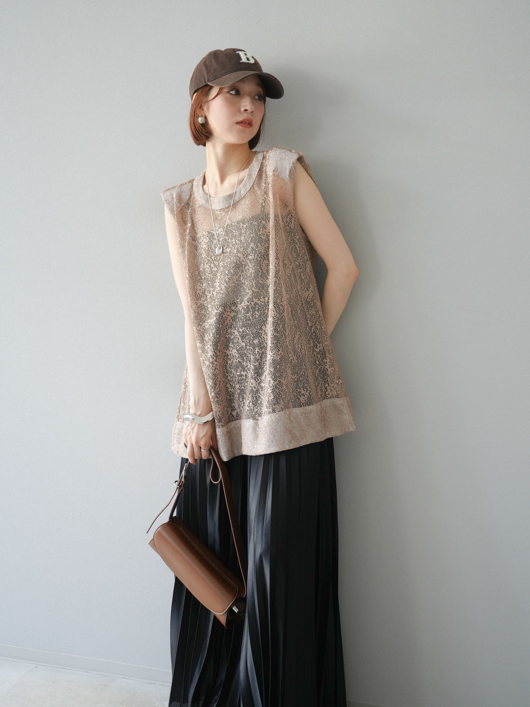 [予約]シャイニーレースプルオーバー/ブラウン