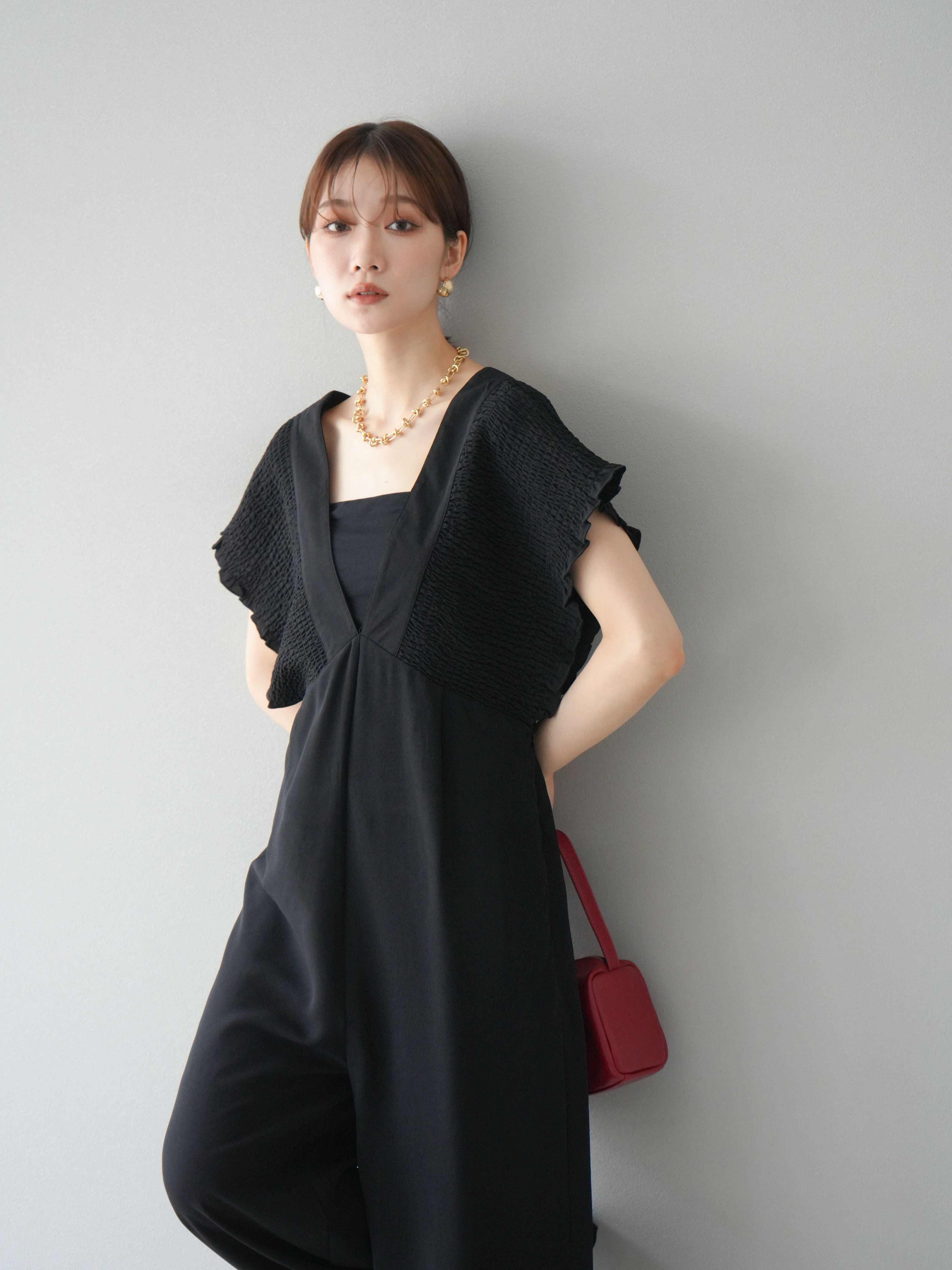 予約]エステルシャーリングオールインワン/ブラック – Lumier