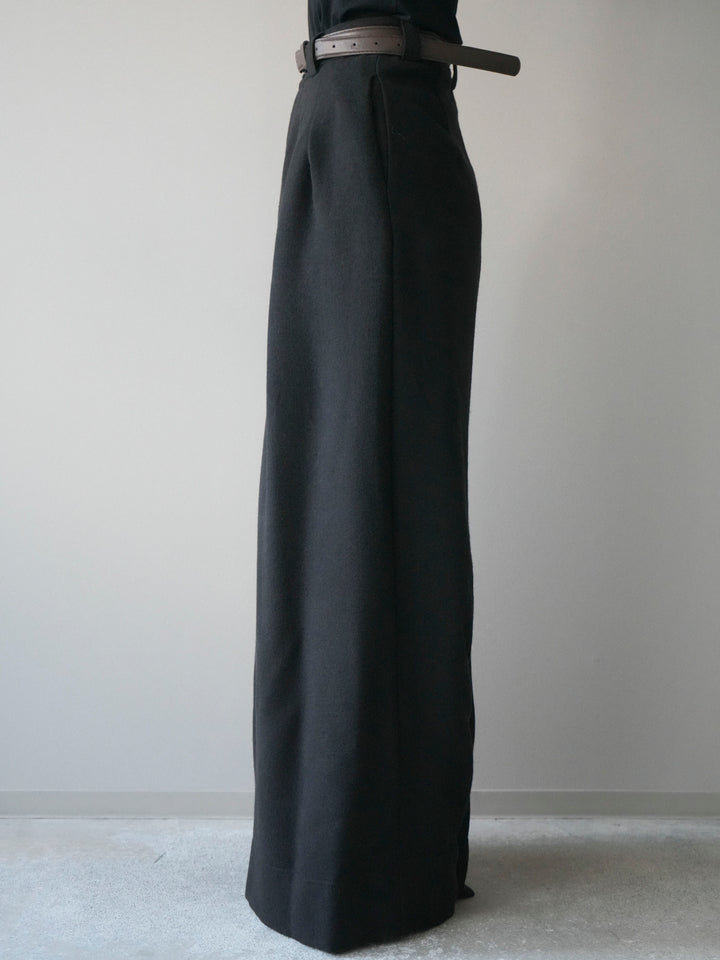 [予約]ウールタッチベルト付ワイドパンツ/black