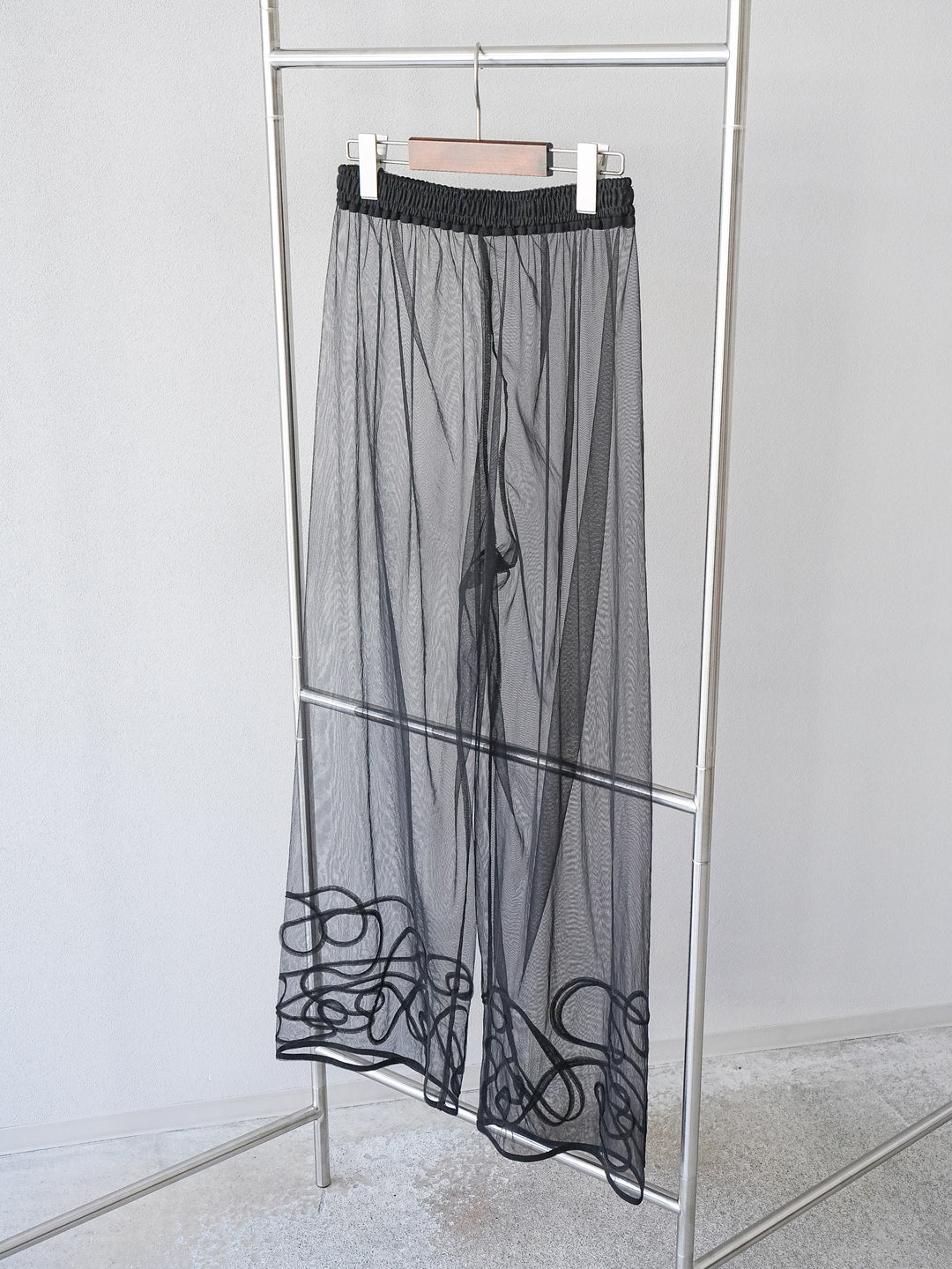 [SET]ボリュームスリーブシアータックブラウス+コード刺繍チュールレイヤードパンツ(2set)