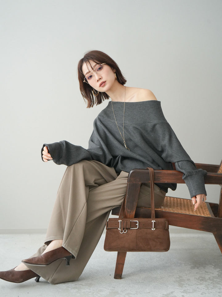 [予約]アシンメトリーオフショルポンチプルオーバー/charcoal