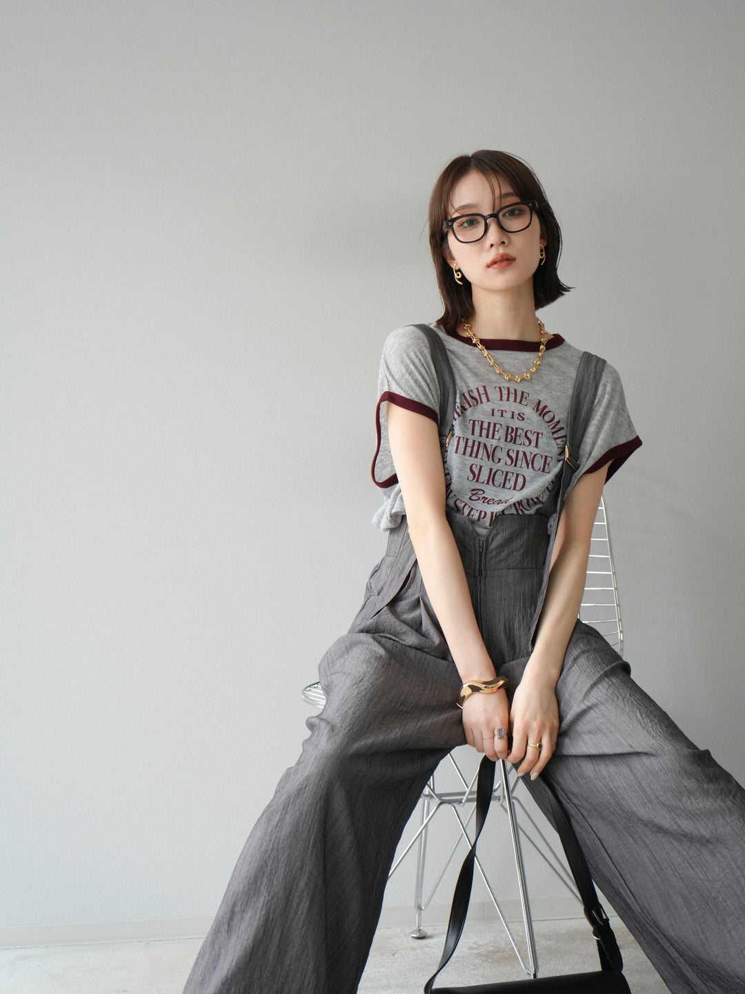 [SET]ストリングデザインハイウエストサロペット+シアーフライス ロゴプリントT (2set)