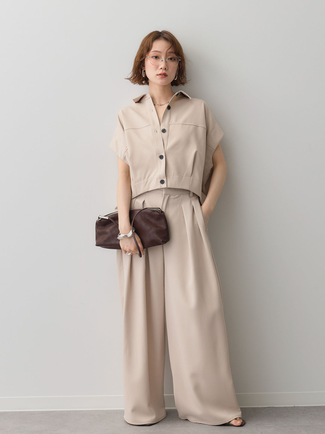 【套裝】縐綢燈籠無袖襯衫 + 縐綢闊腿褲（兩件套）