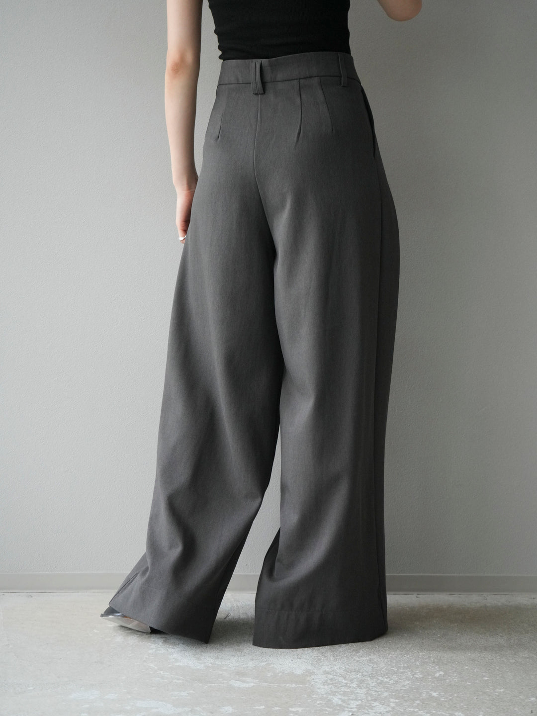 [予約]ダブルタックワイドパンツ/グレー