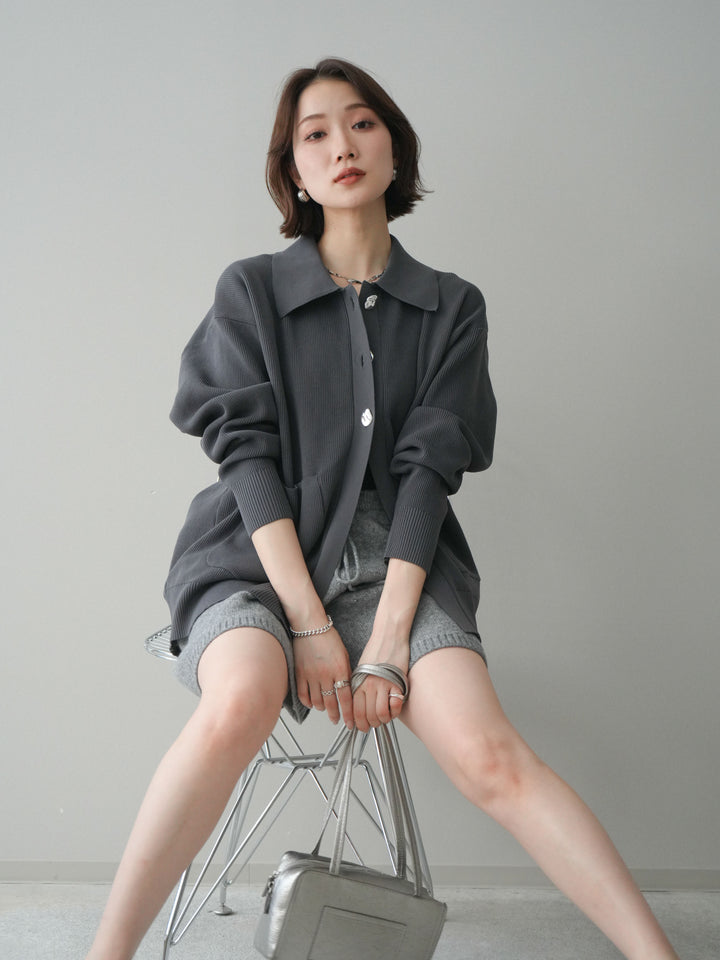 [予約]メタルボタン襟付きポリエステルニットカーディガン/charcoal