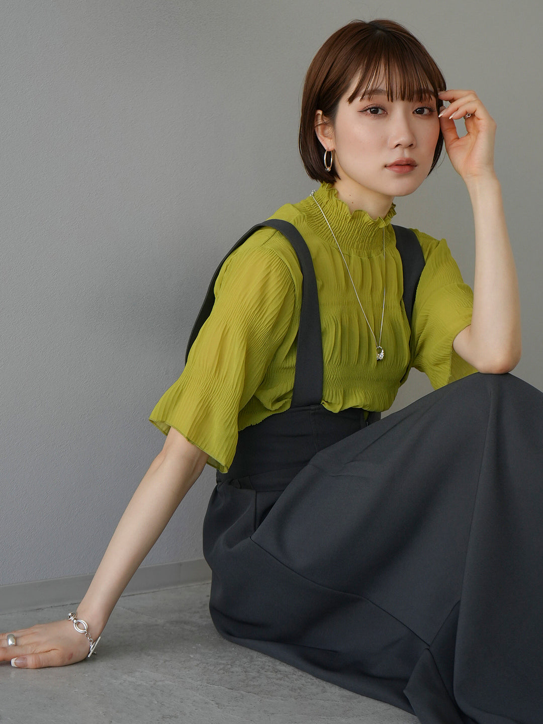 [SET] Shirring chiffon half sleeve blouse + 2WAY flare jumper skirt (2set)