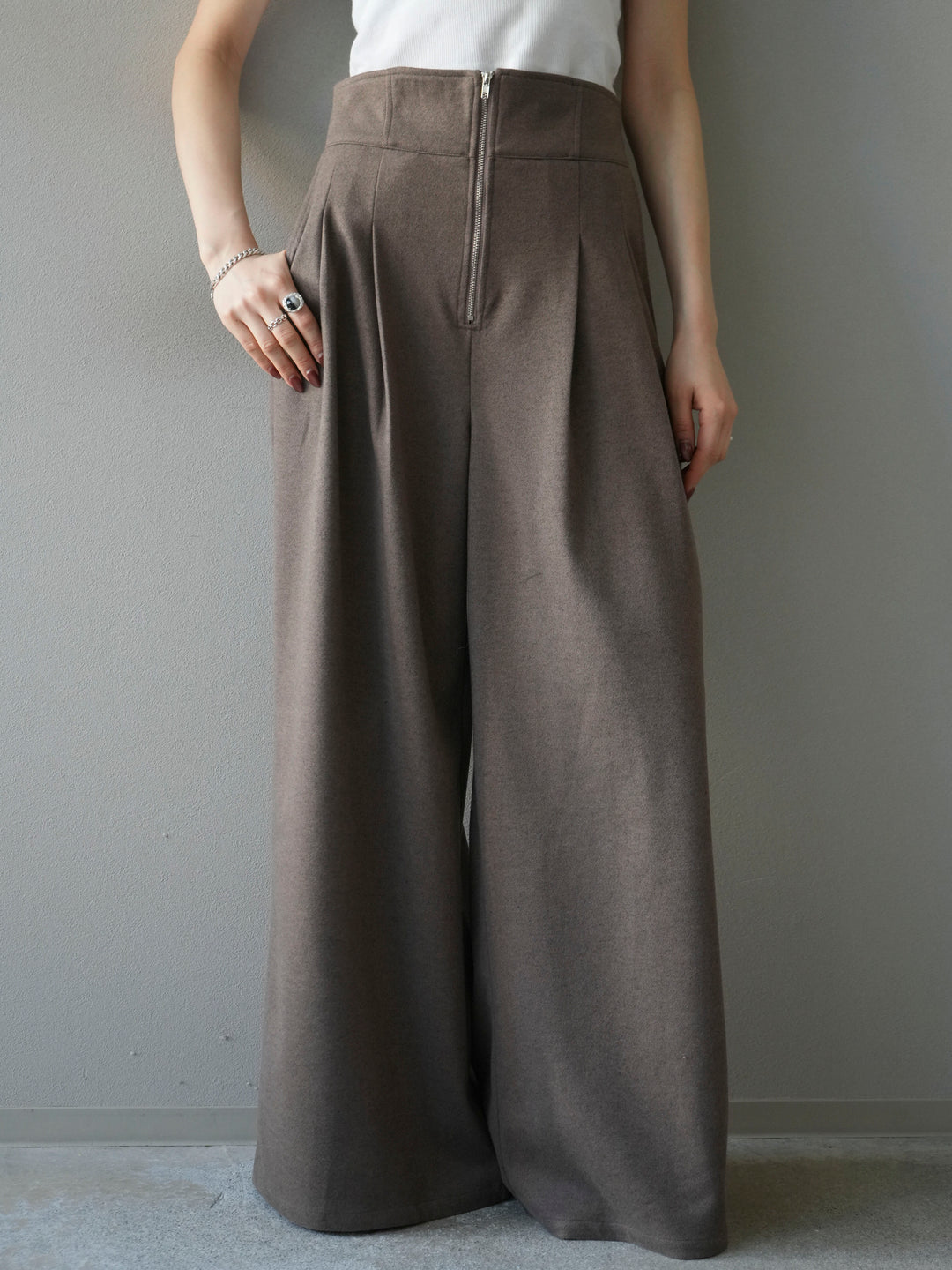 [予約]ウールタッチフロントジップパンツ/mocha
