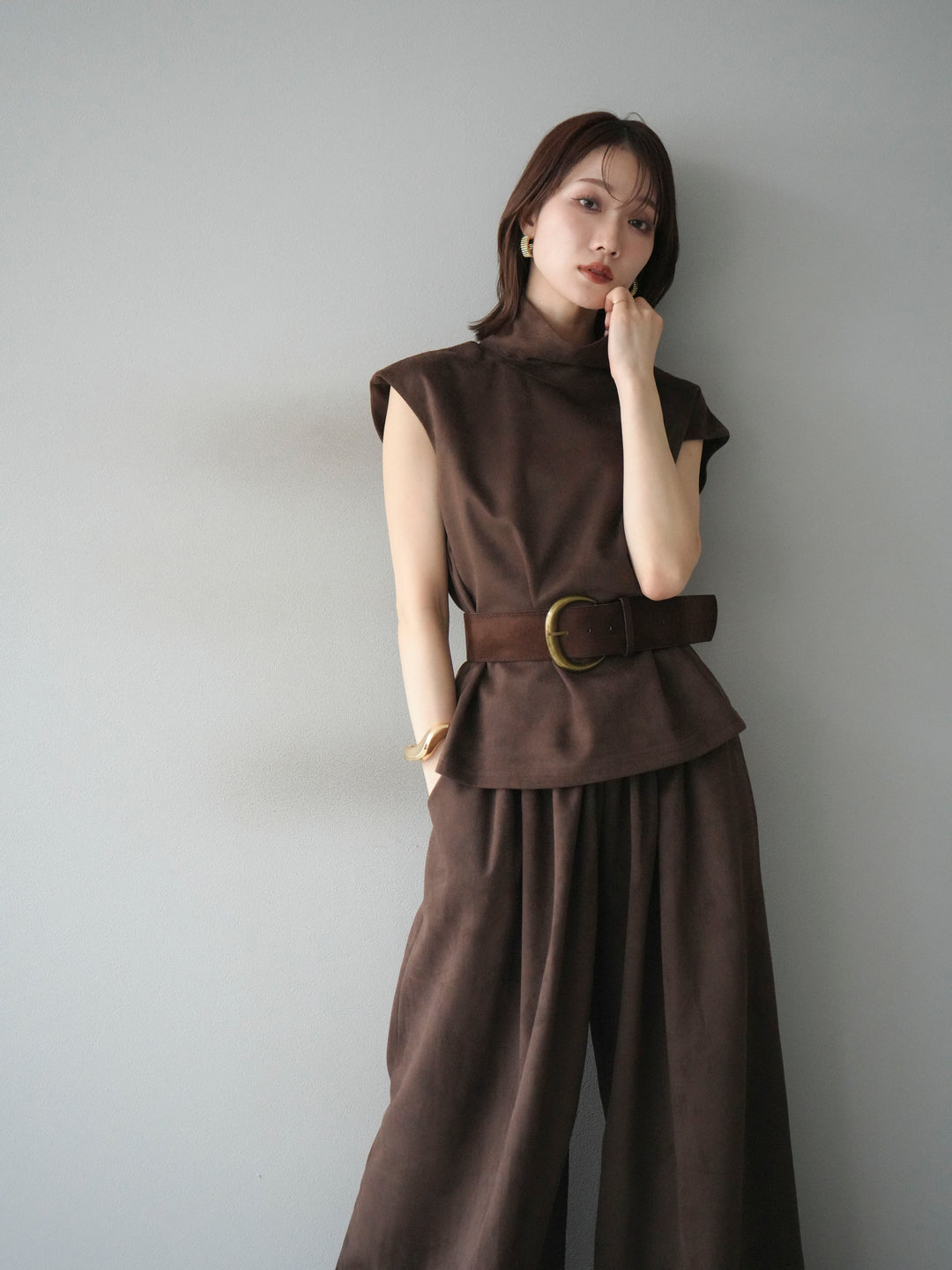 [SET]ベルト付スエードハイネックプルオーバー＆ワイドパンツSET UP