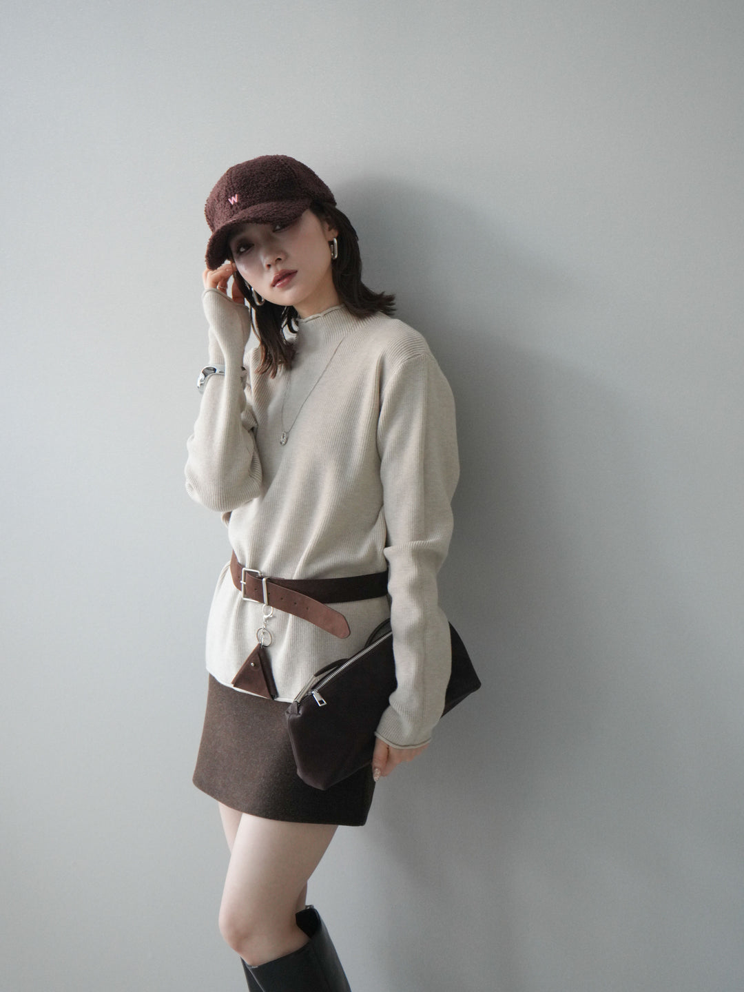 [予約]ボトルネック裾カールリブニットトップス/ivory