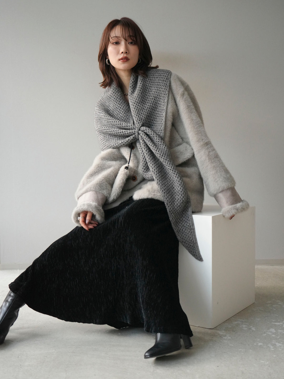 [予約]バッグ付エコファーノーカラーコート/gray