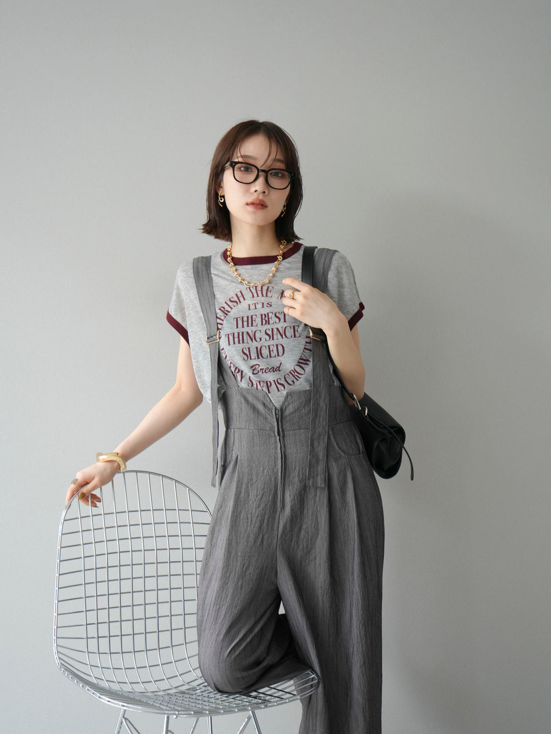 [SET]ストリングデザインハイウエストサロペット+シアーフライス ロゴプリントT (2set)