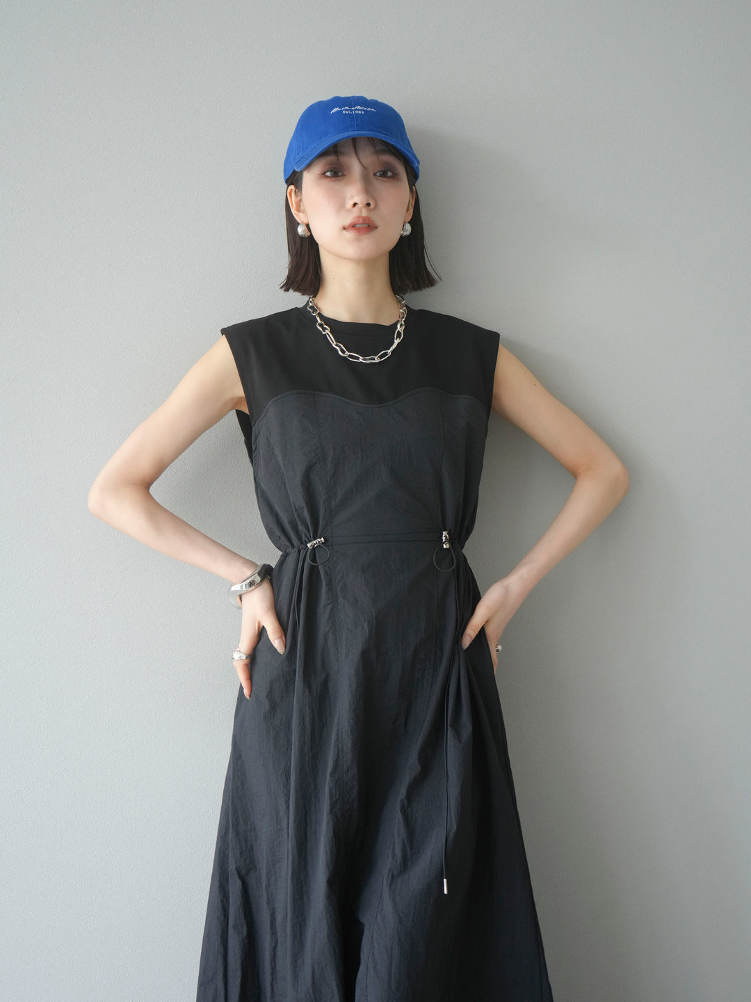 [予約]カットドッキングナイロンワンピース/ブラック