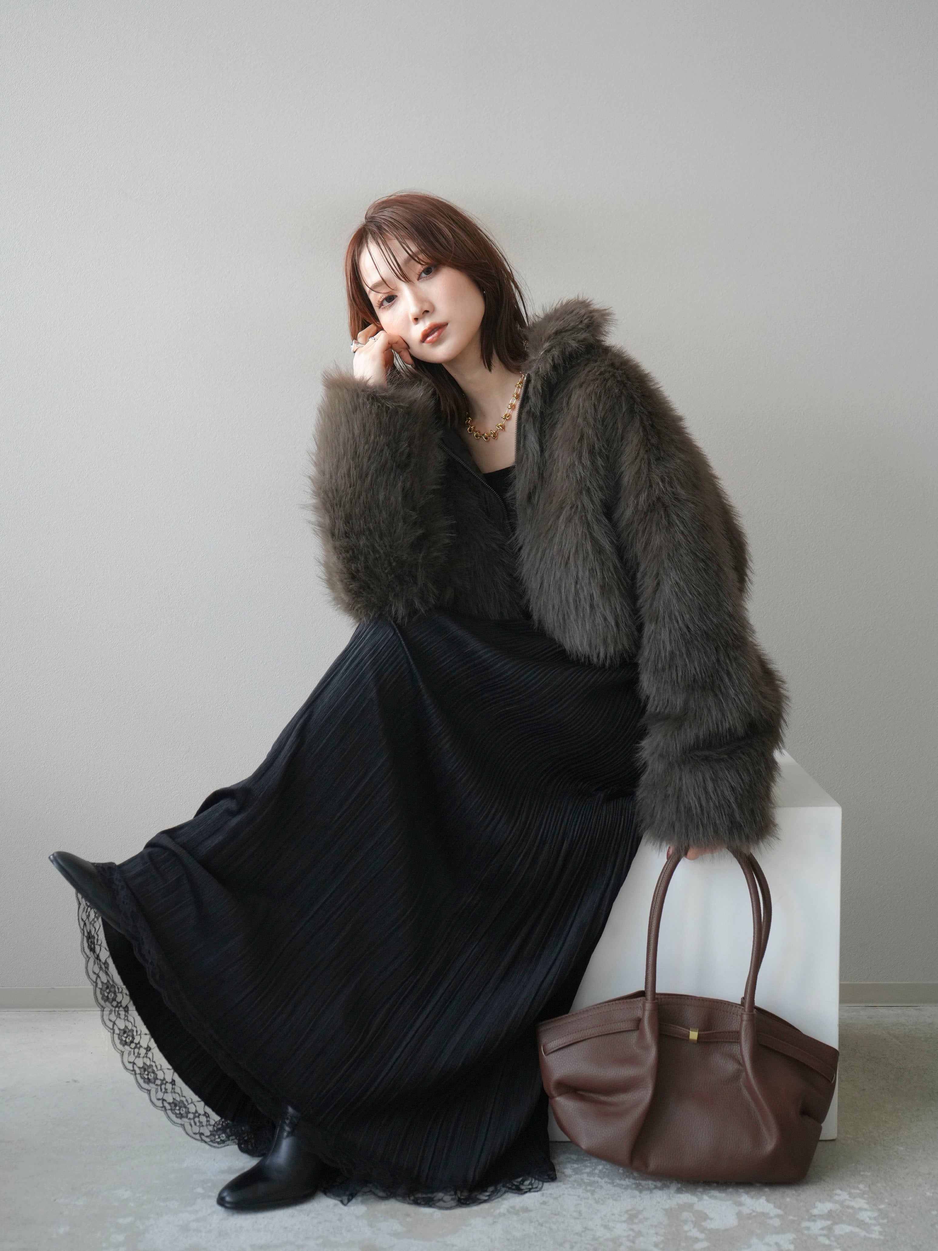 予約]フェイクファーショートZIPジャケット/brown – Lumier