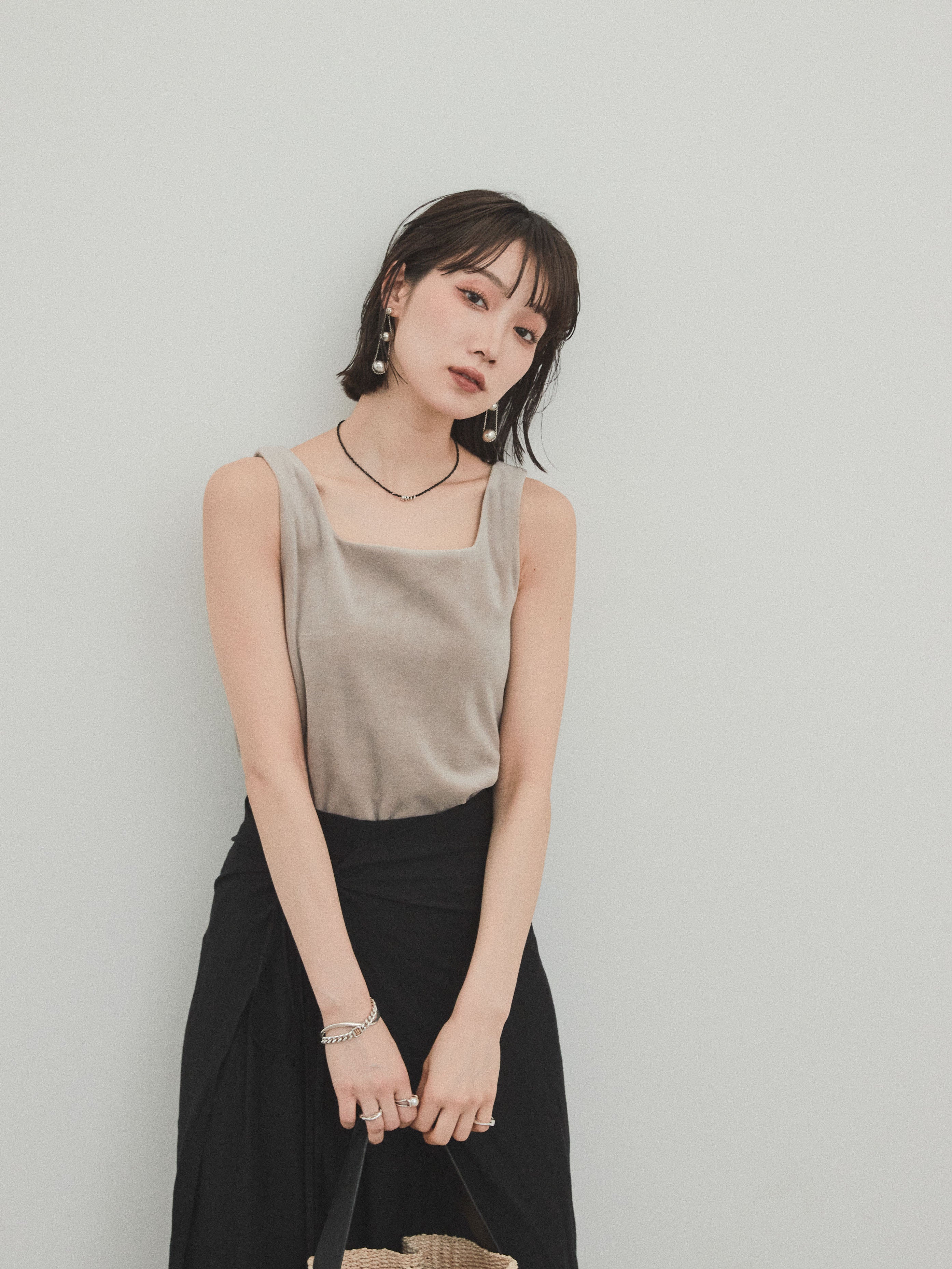louren ベロアベアトップ シースルータンクトップ チューブトップ ベアトップ フロントボタン ニットベアトップ