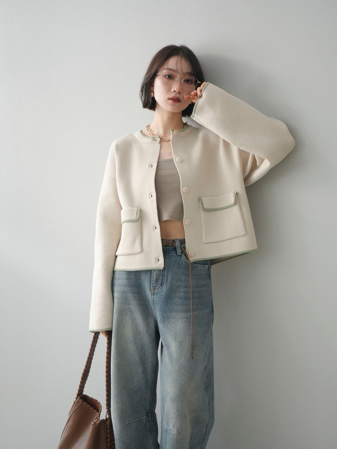 [SET]ポリエステル配色ニットカーディガン+裏起毛カットオフカーブデニムパンツ(2set)