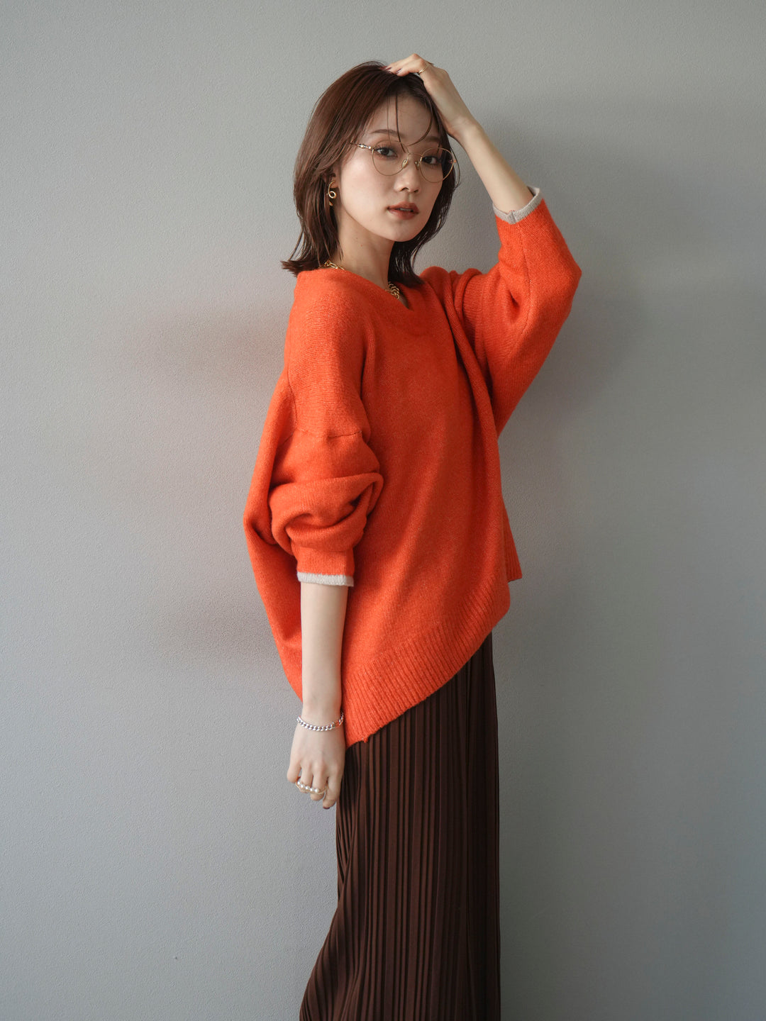 【預購】V領拼色袖針織套頭衫/橘色