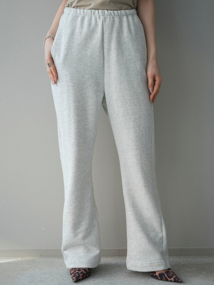 [予約]スウェットフレアパンツ/mokuoatmeal