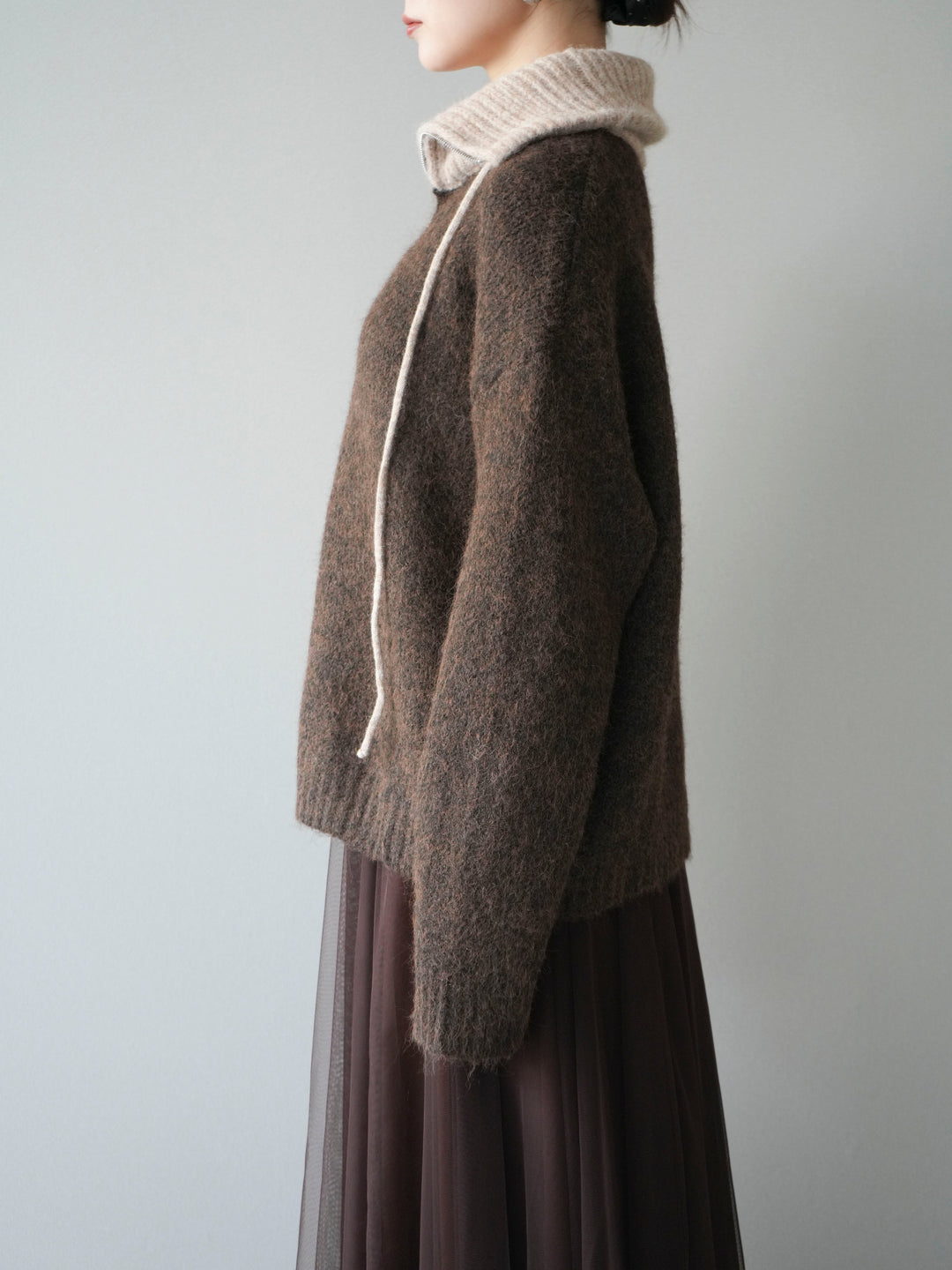 [予約]バイカラージップニットプルオーバー/brown