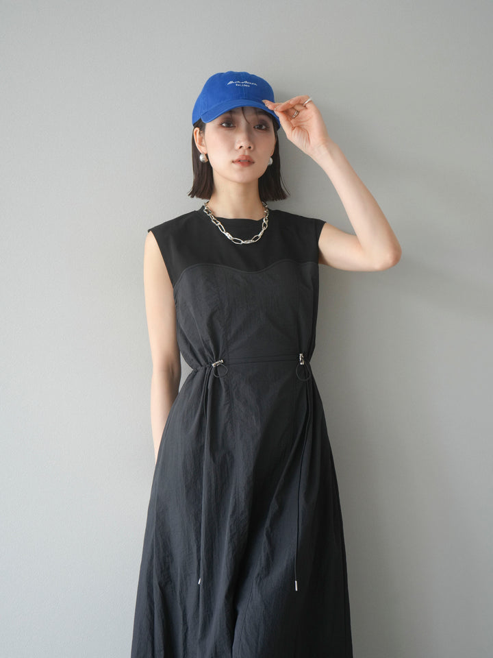 [予約]カットドッキングナイロンワンピース/ブラック